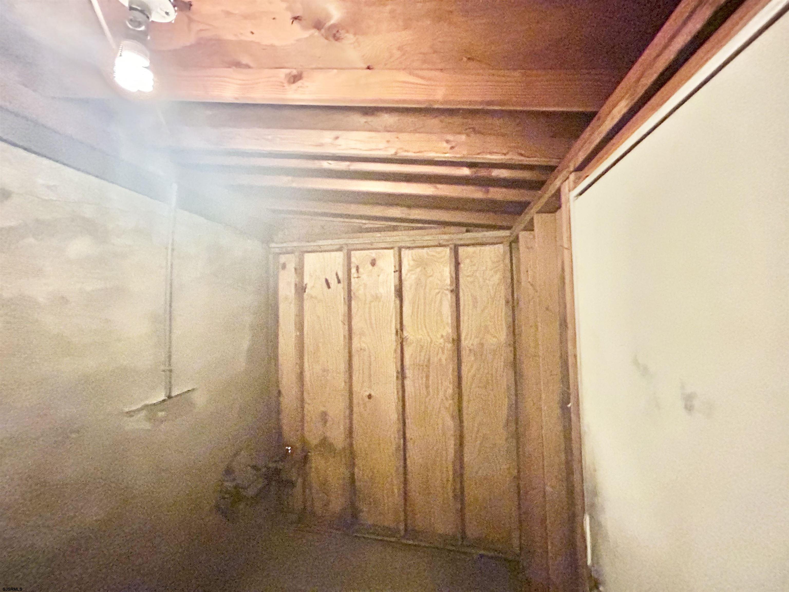609561 | Photo 25