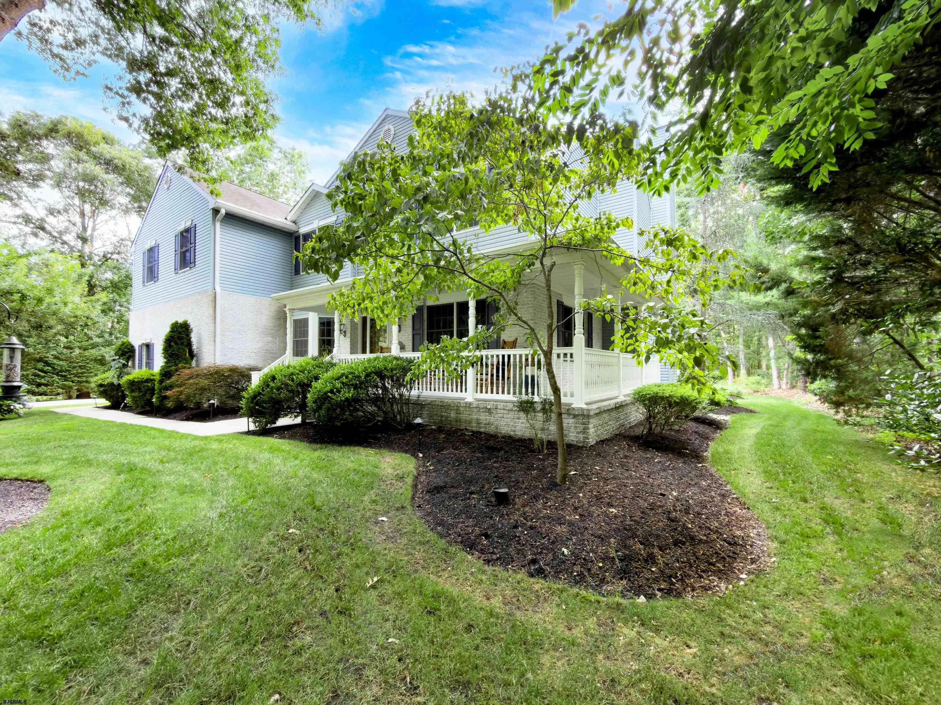 317 Island Ln