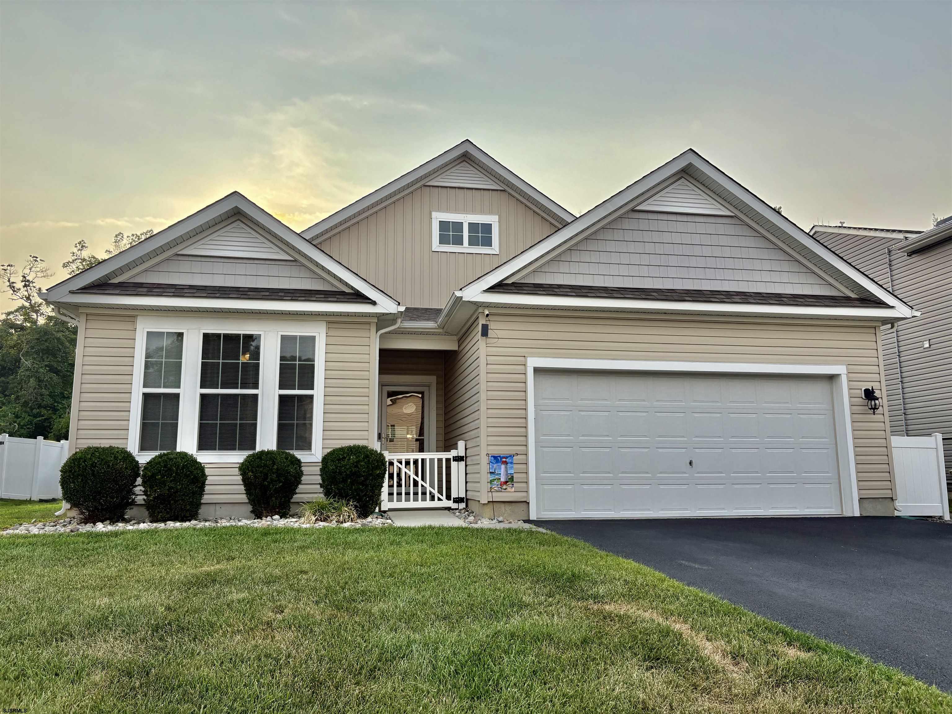 4 Gardenia Drive - Egg Harbor Township