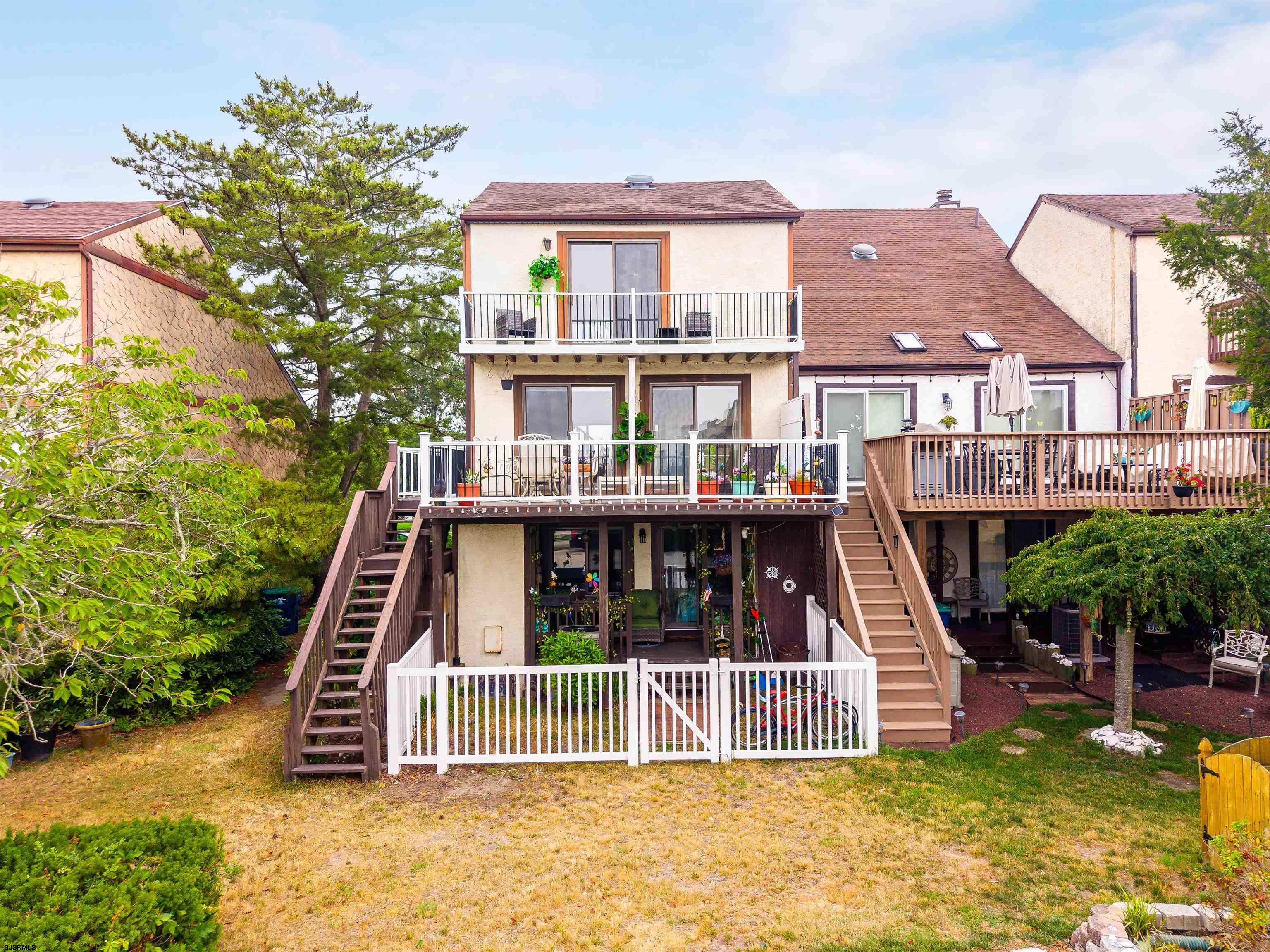 4624 Harbor Beach Blvd