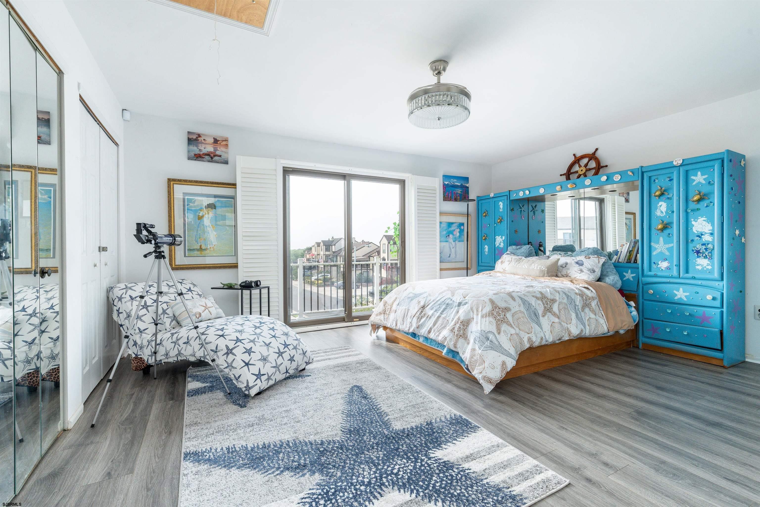 4624 Harbor Beach Blvd