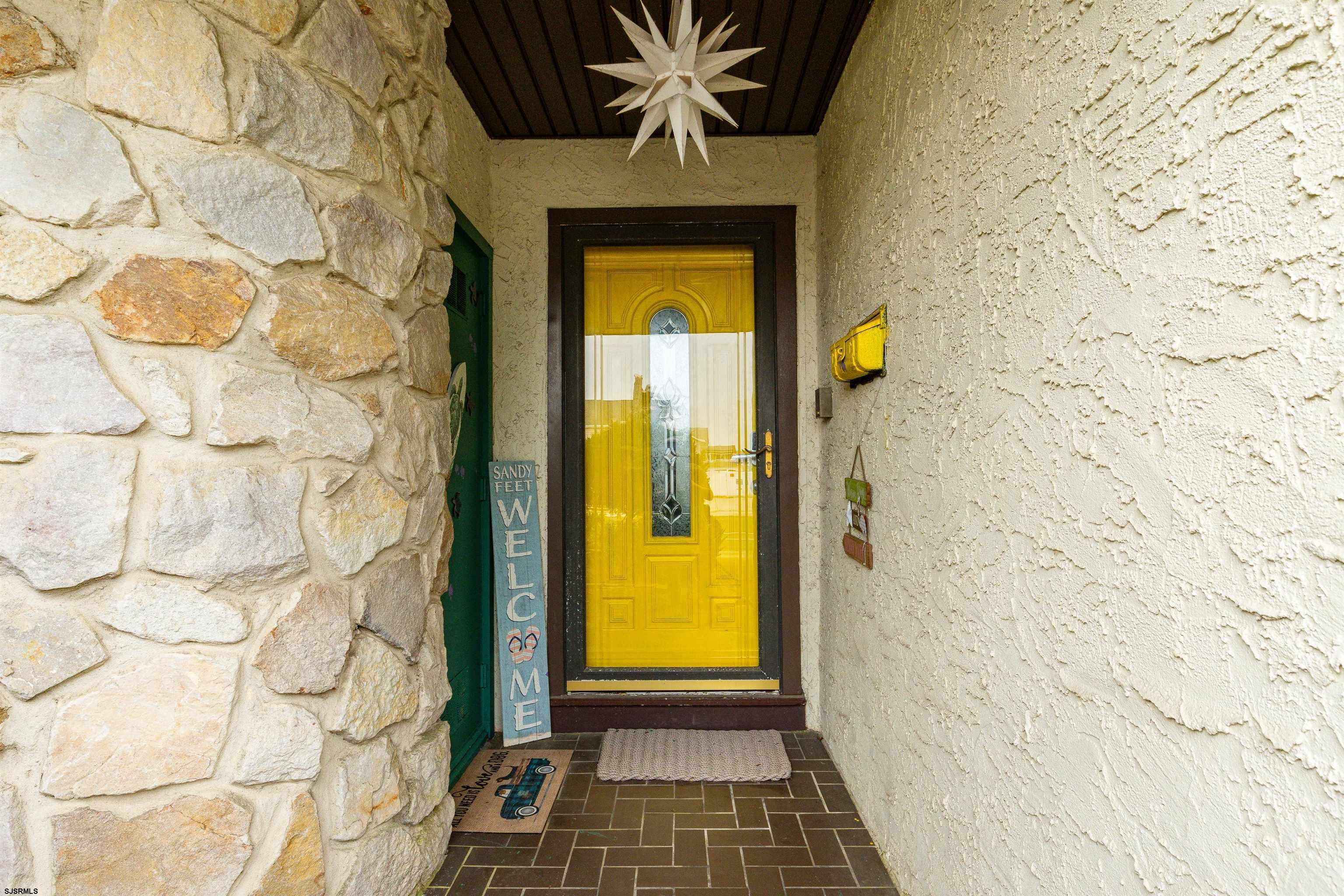 4624 Harbor Beach Blvd - Picture 4