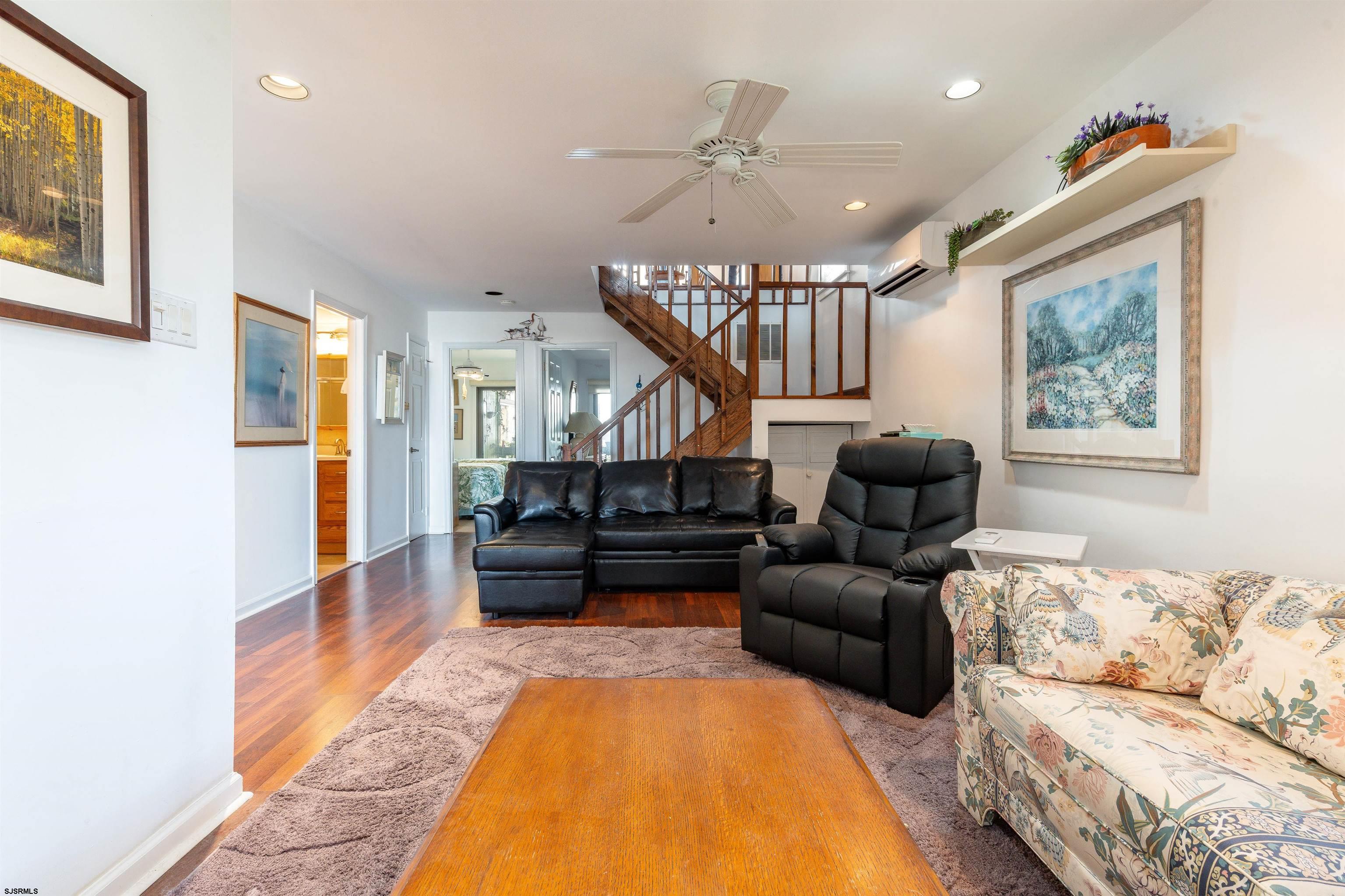4624 Harbor Beach Blvd