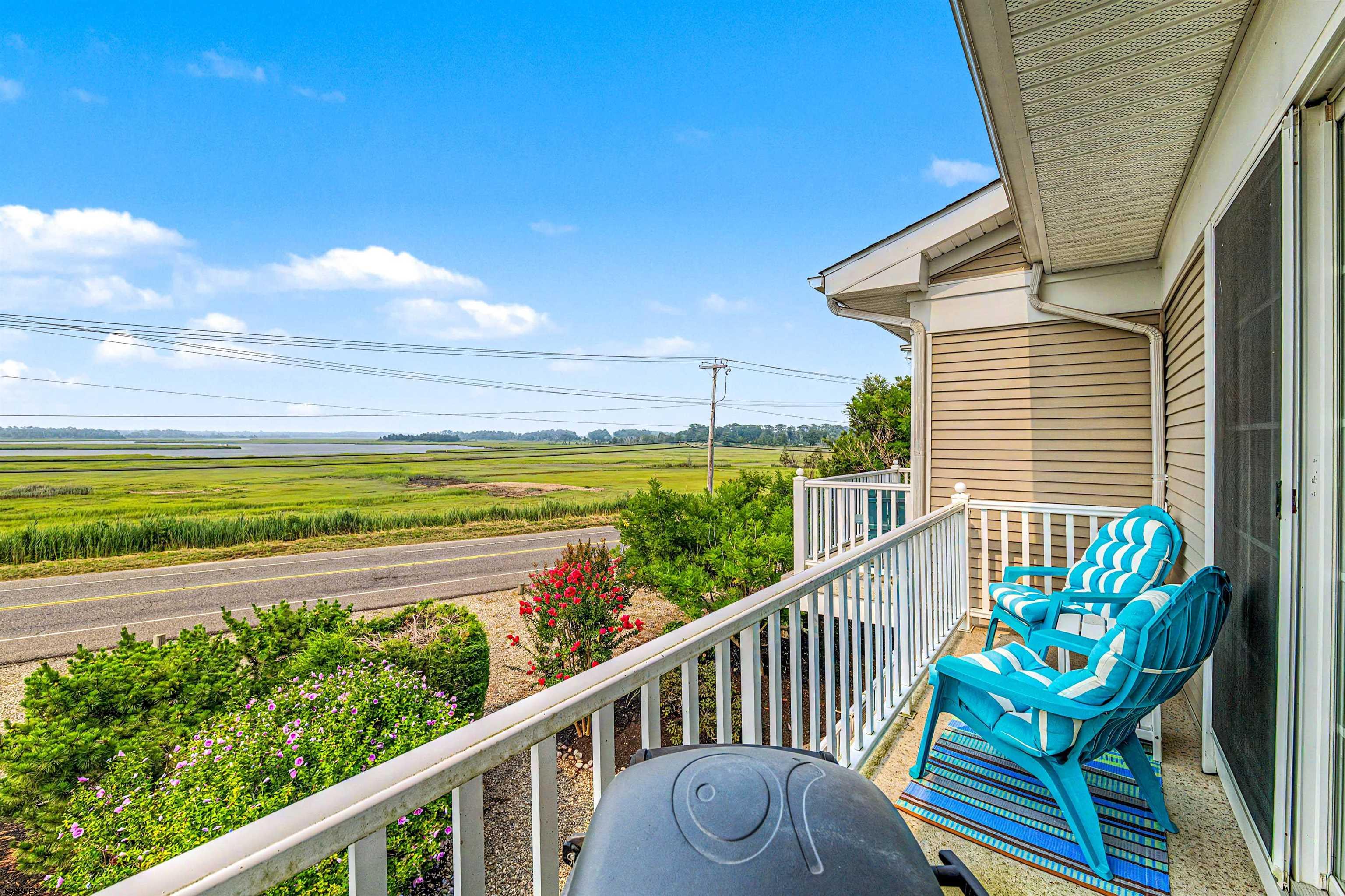6 Bayside Dr
