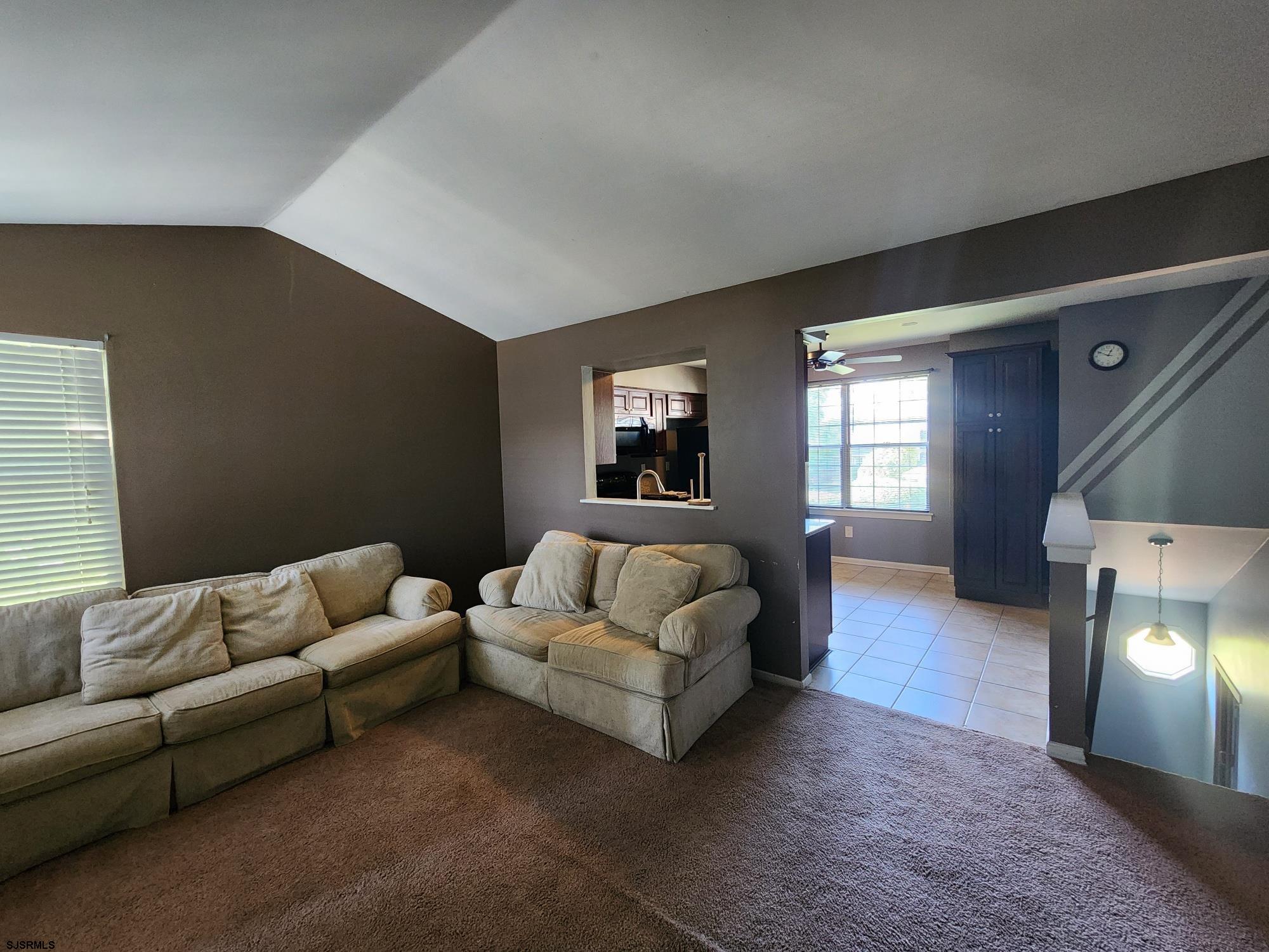 151 S Edgewater Dr