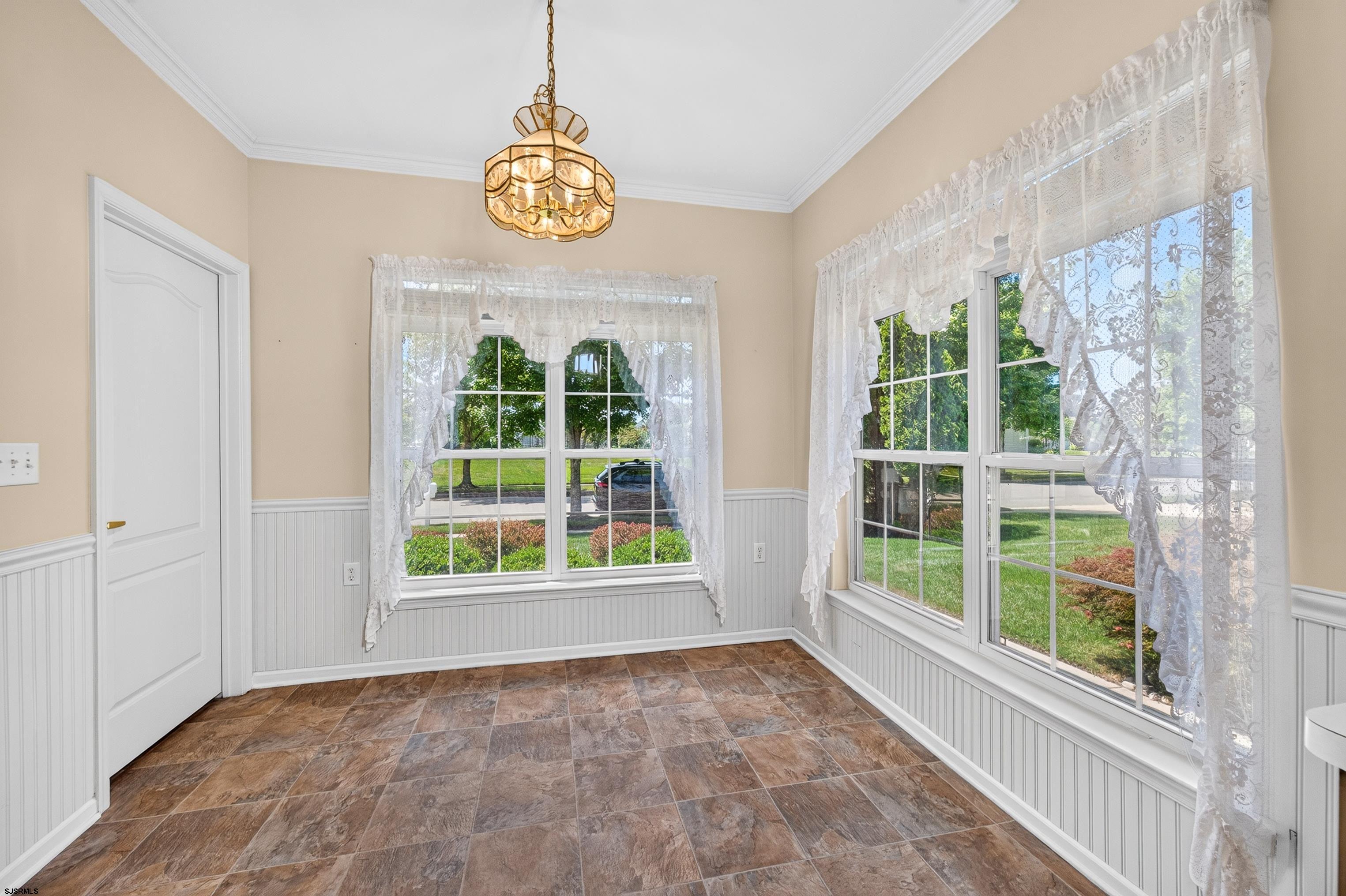 215 Lander Road