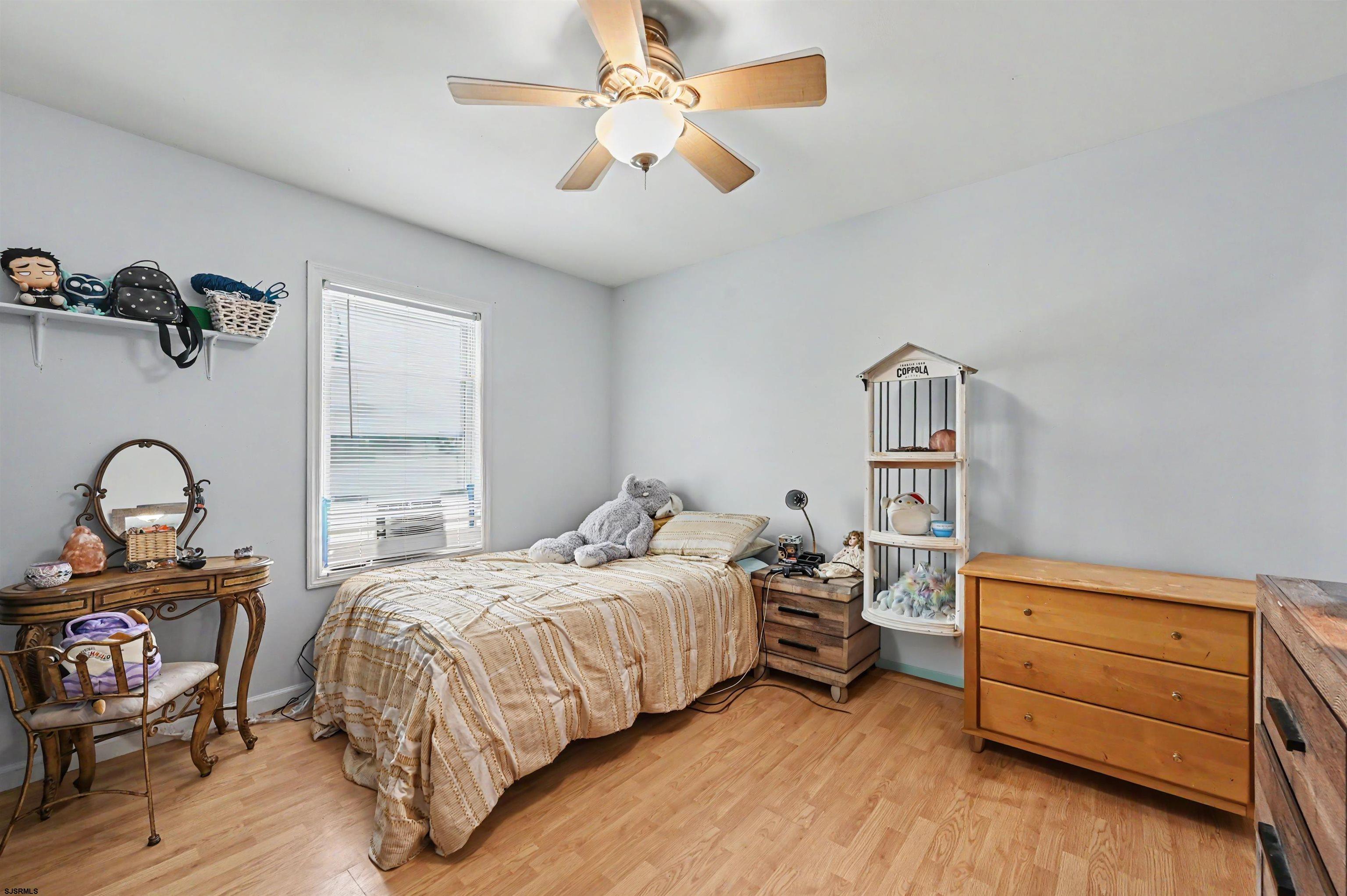 703 David Ln