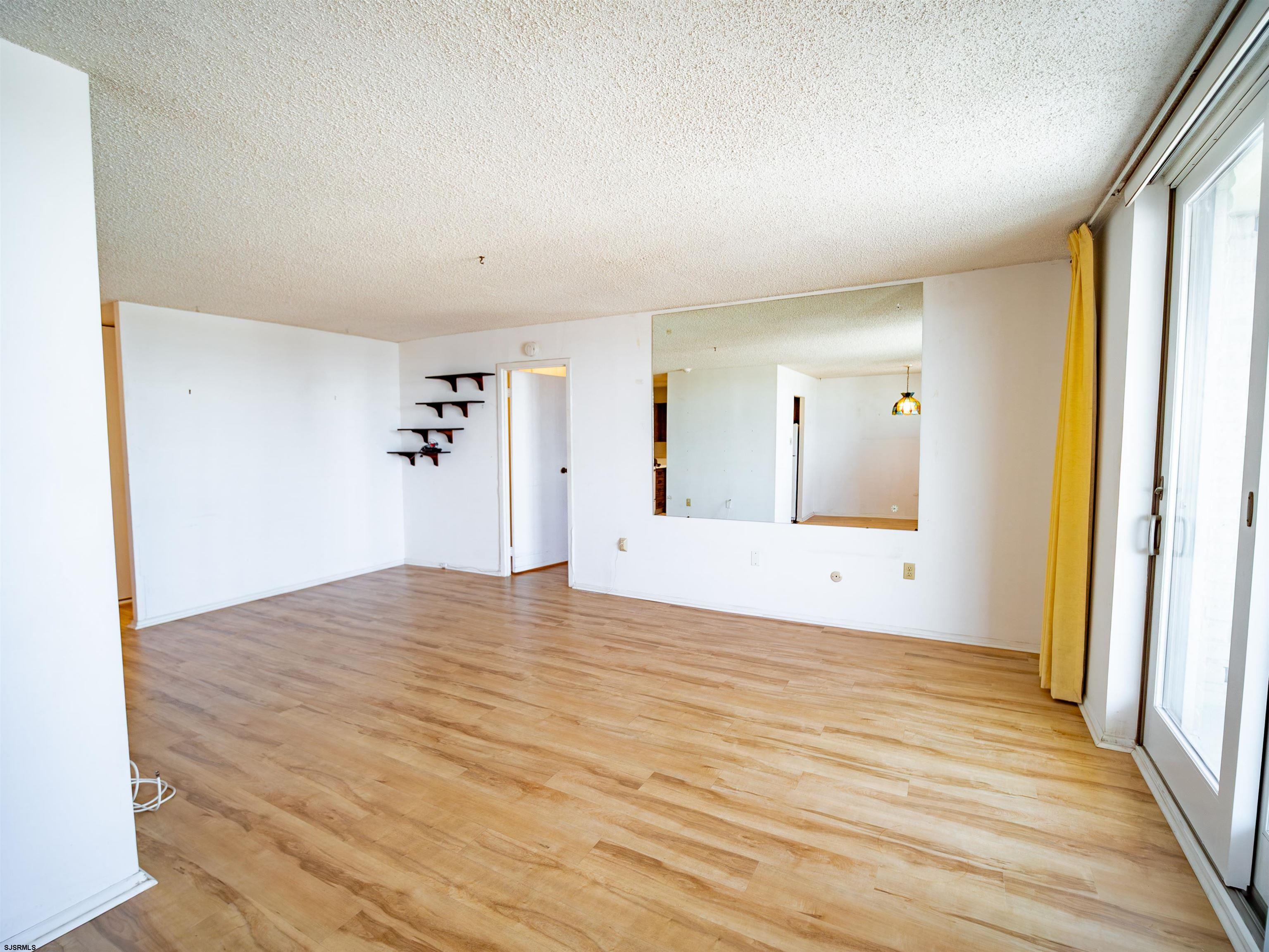 610237 | Photo 19
