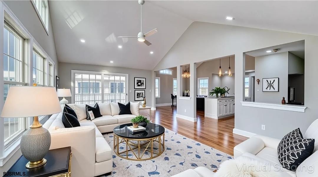 8 Neptune Dr