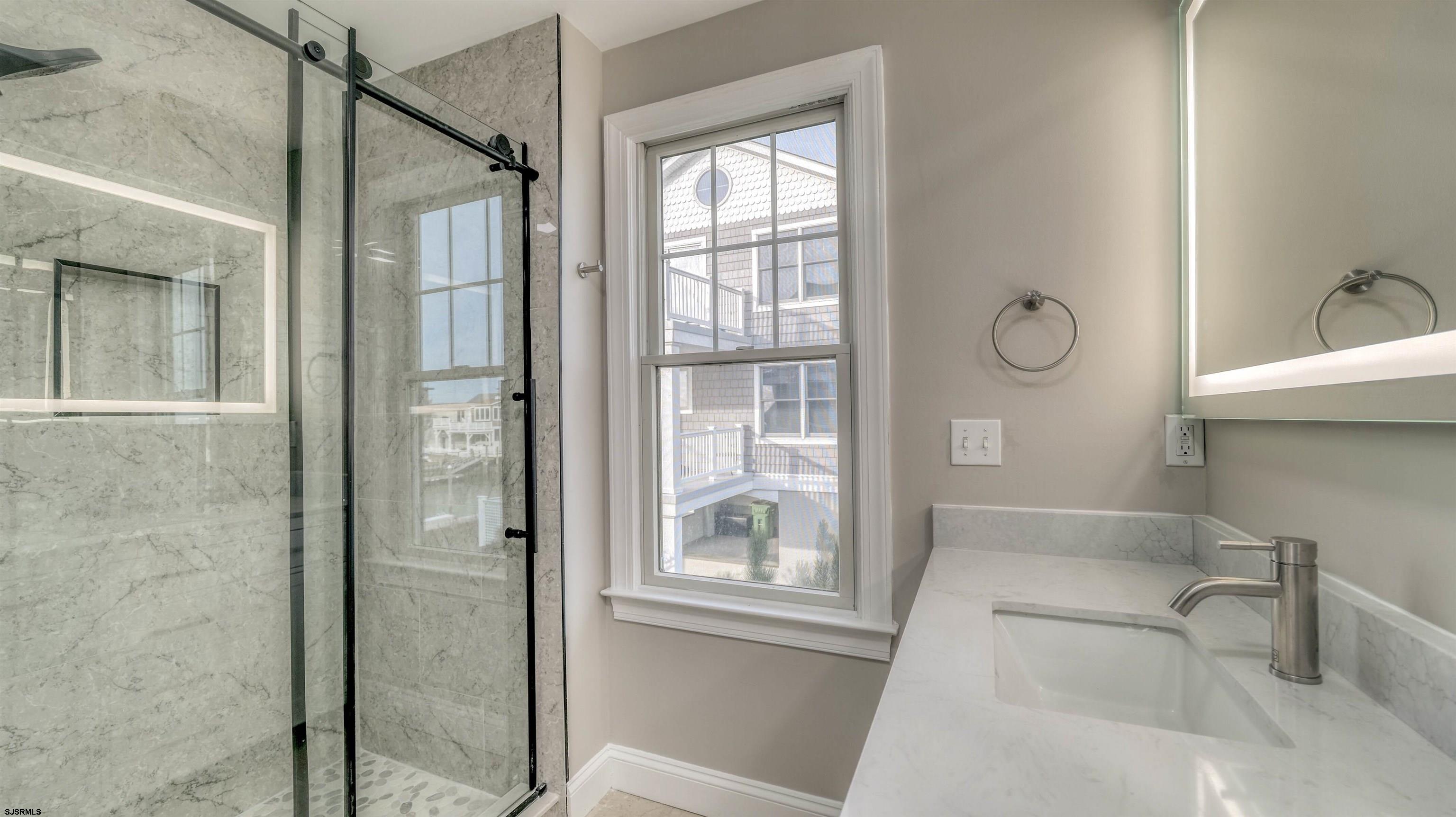 8 Neptune Dr