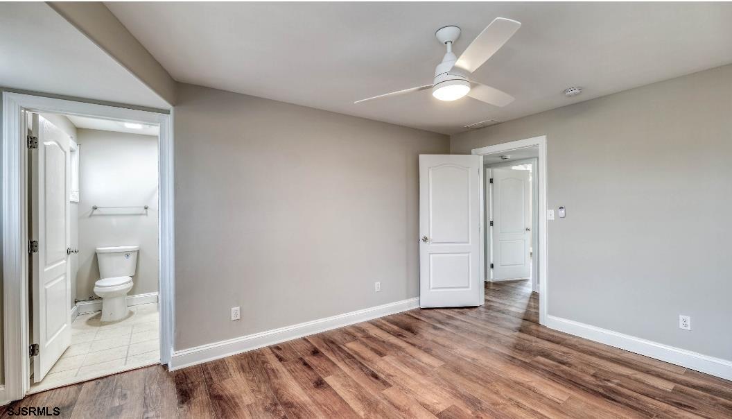 8 Neptune Dr