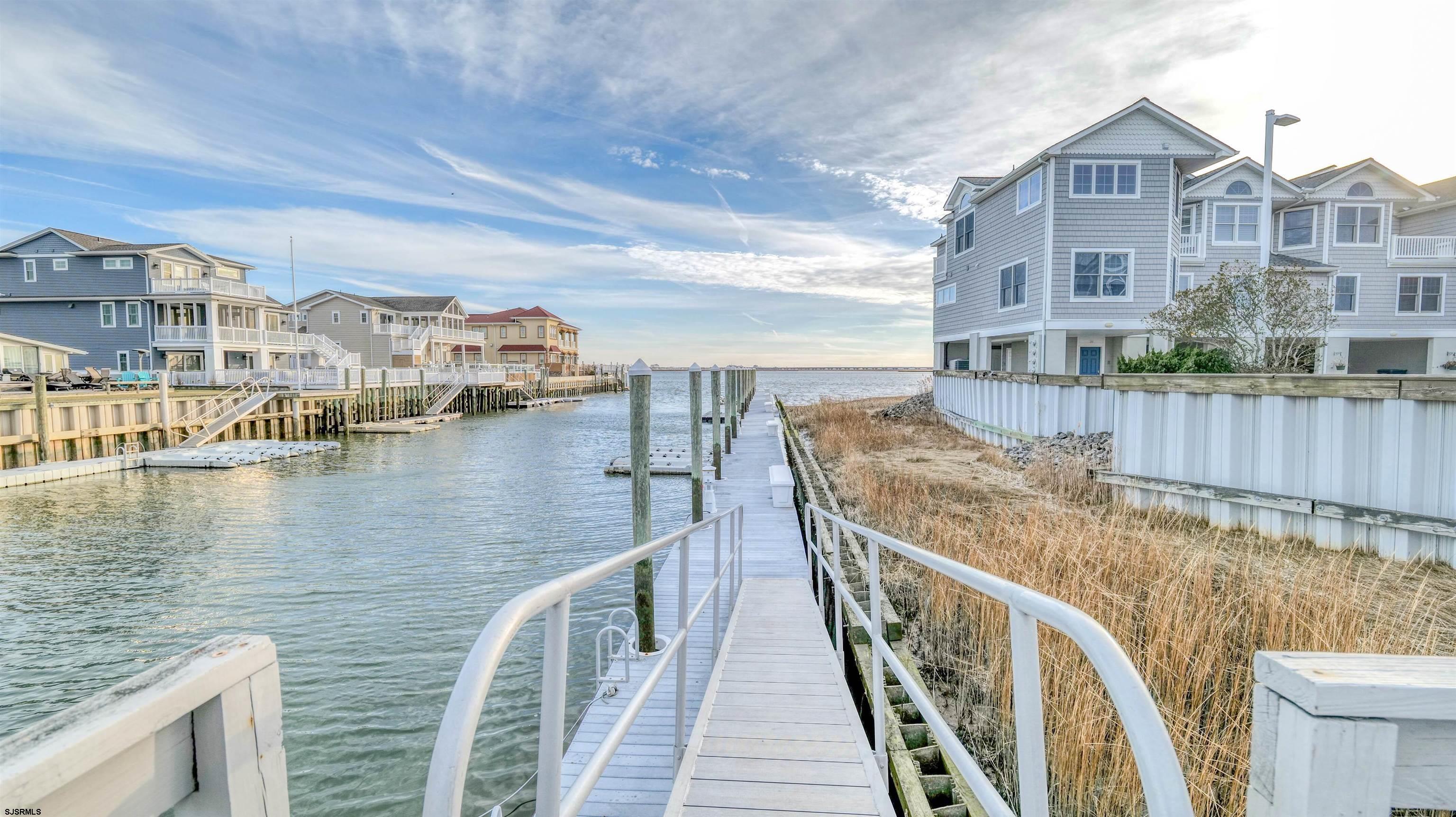 8 Neptune Dr