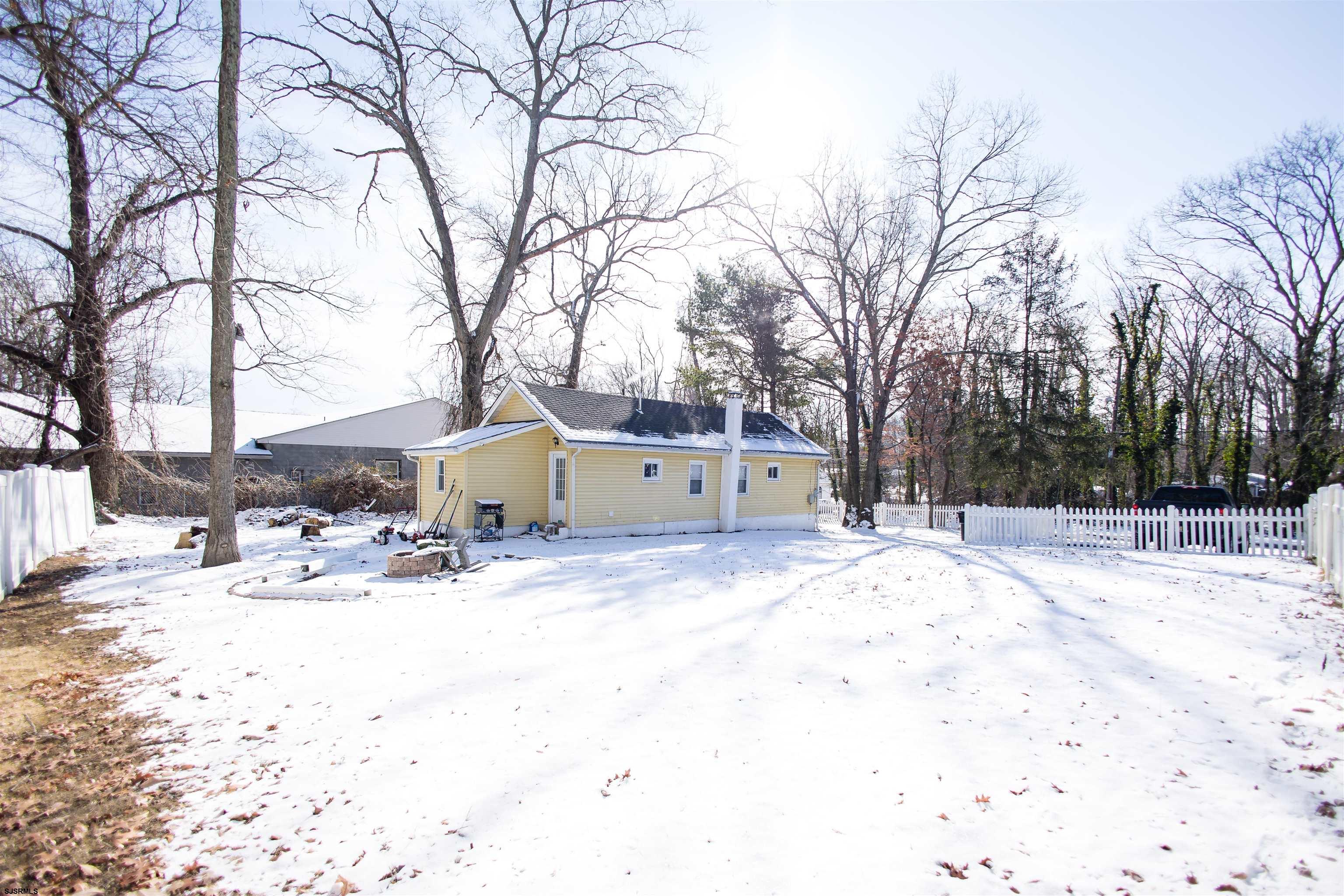 244 Nelson Avenue - Picture 4
