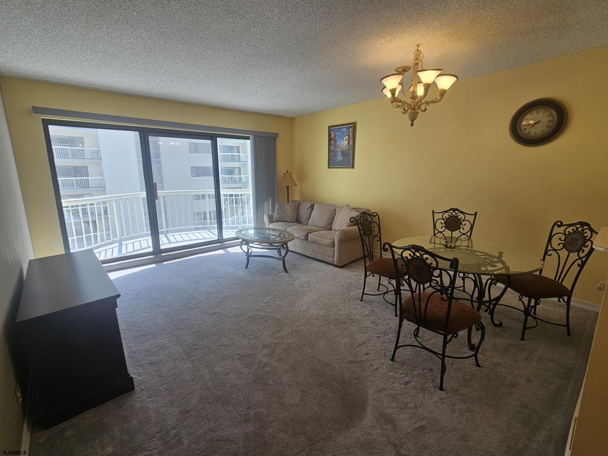 3101 Boardwalk - Picture 1