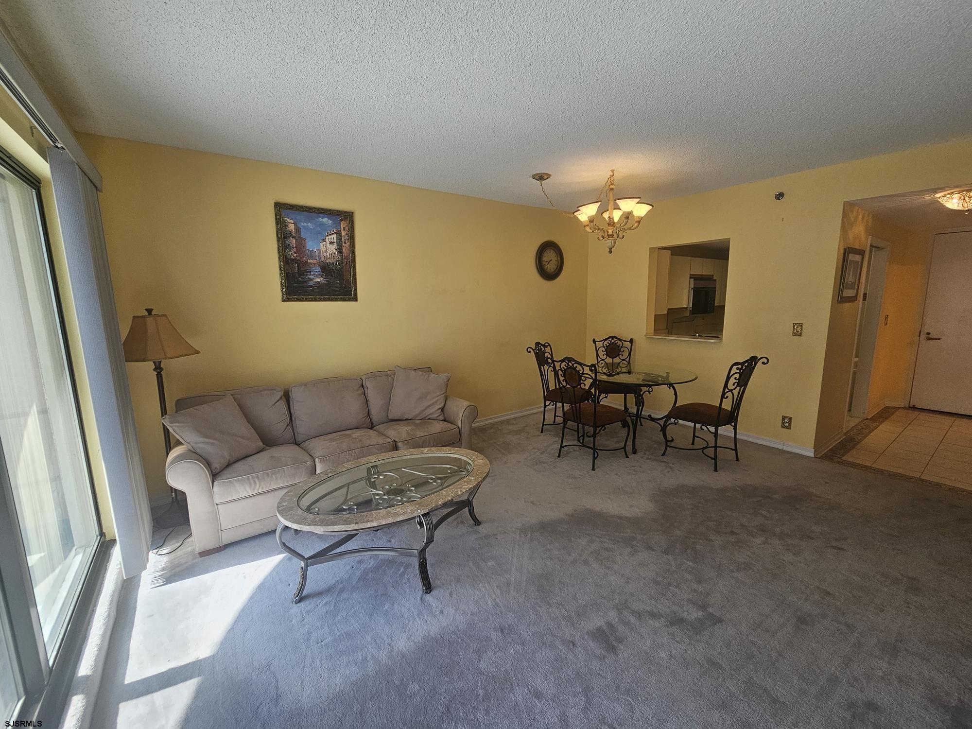 3101 Boardwalk - Picture 3