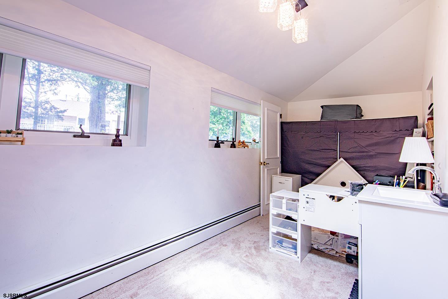 610319 | Photo 26