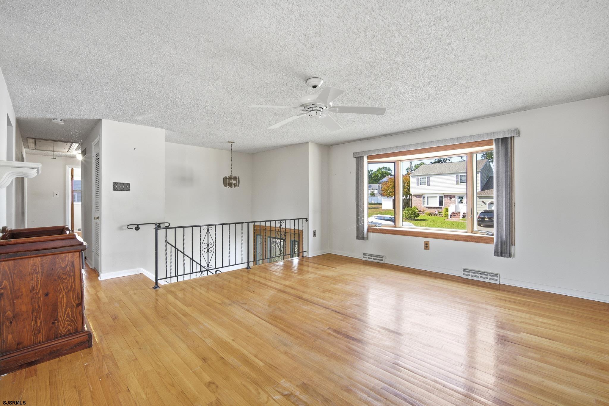 1108 Spring