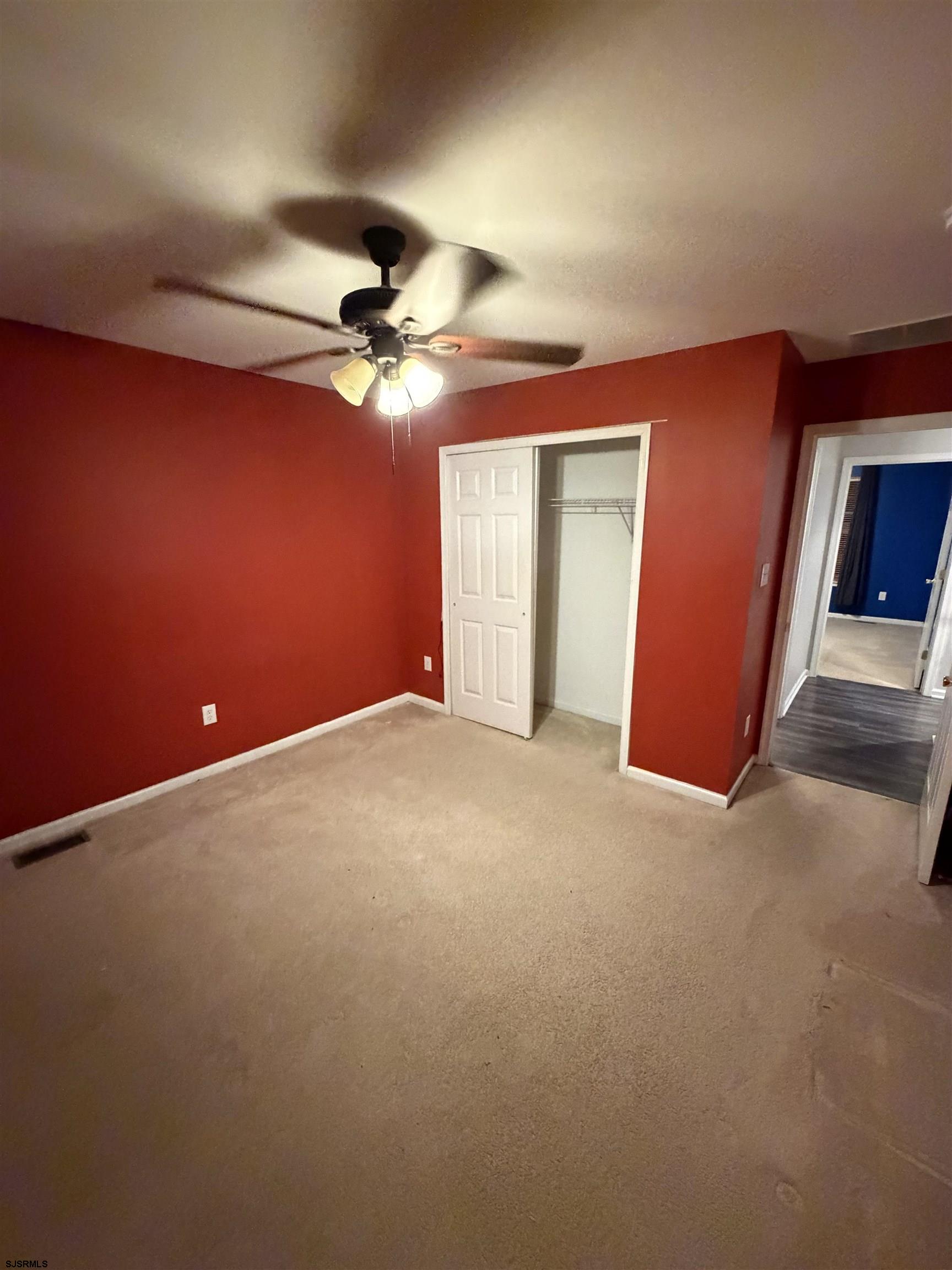 18 Chancellor Park Dr