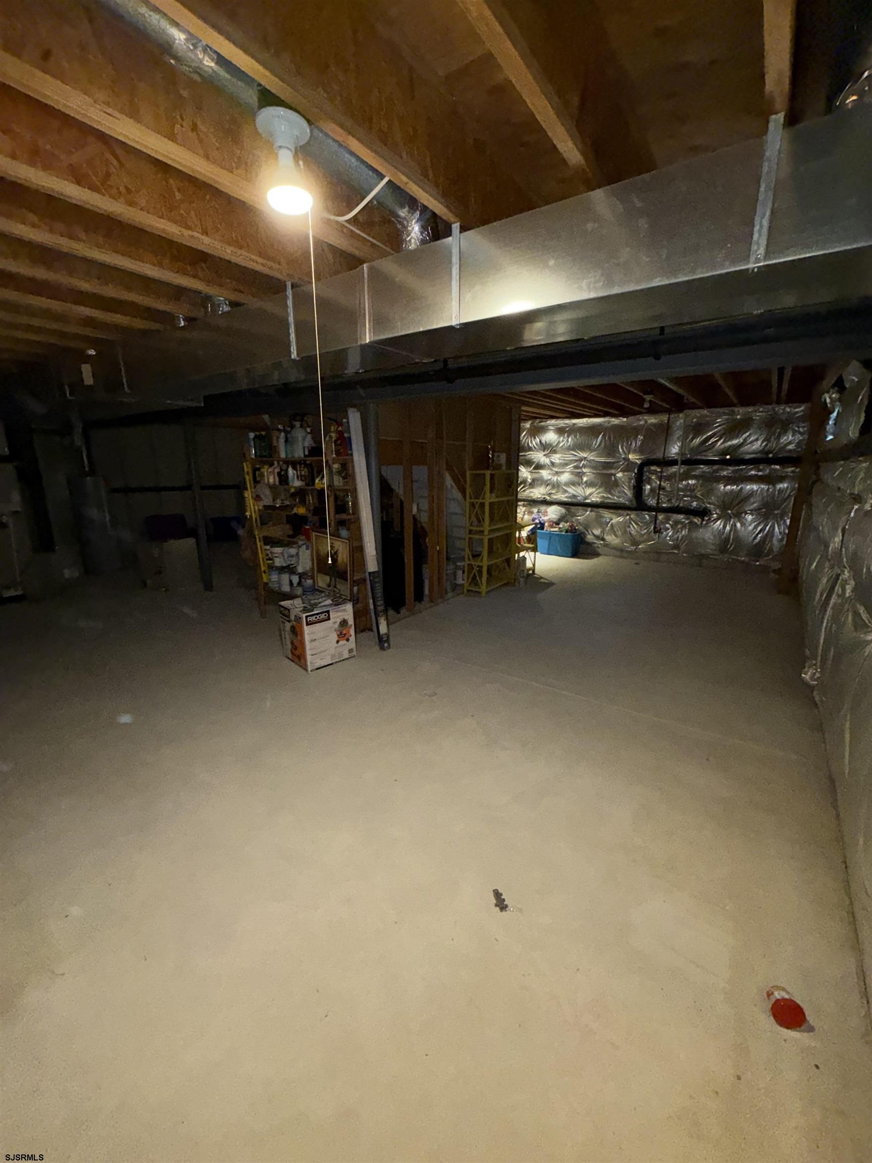 18 Chancellor Park Dr