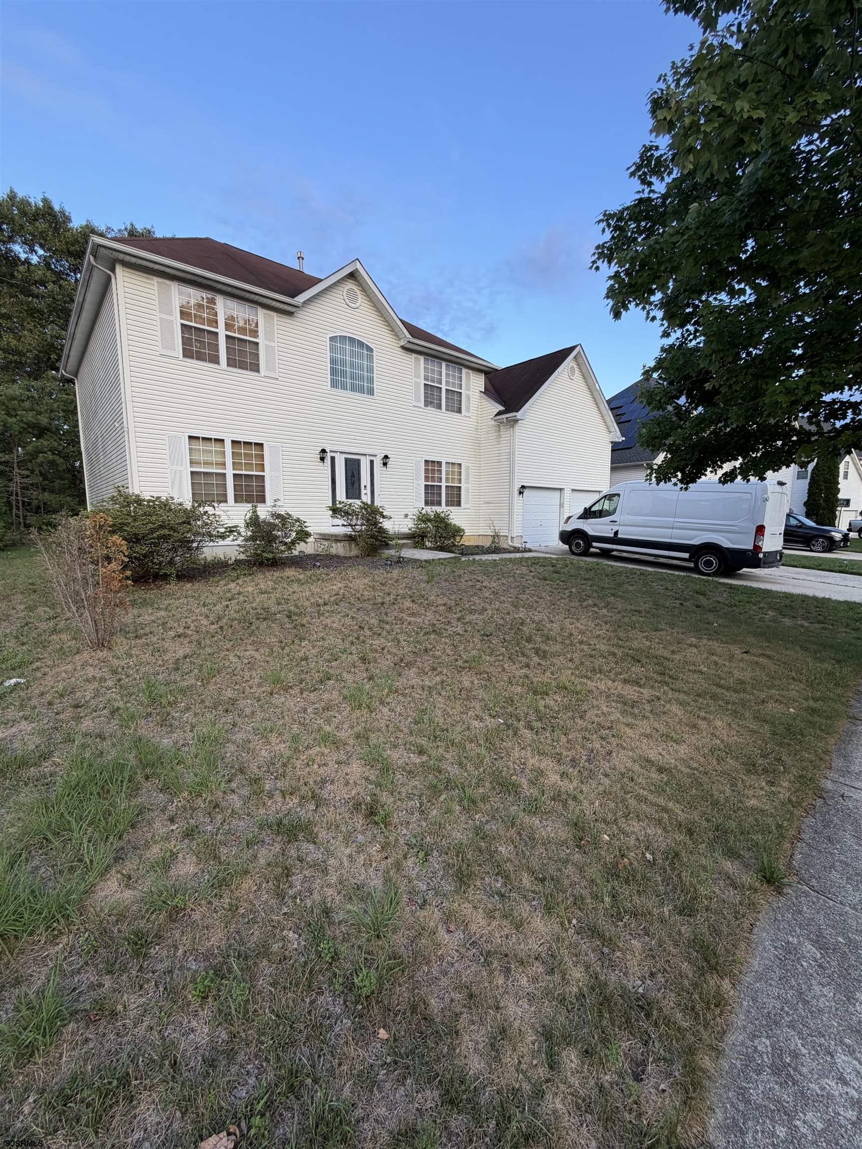 18 Chancellor Park Dr