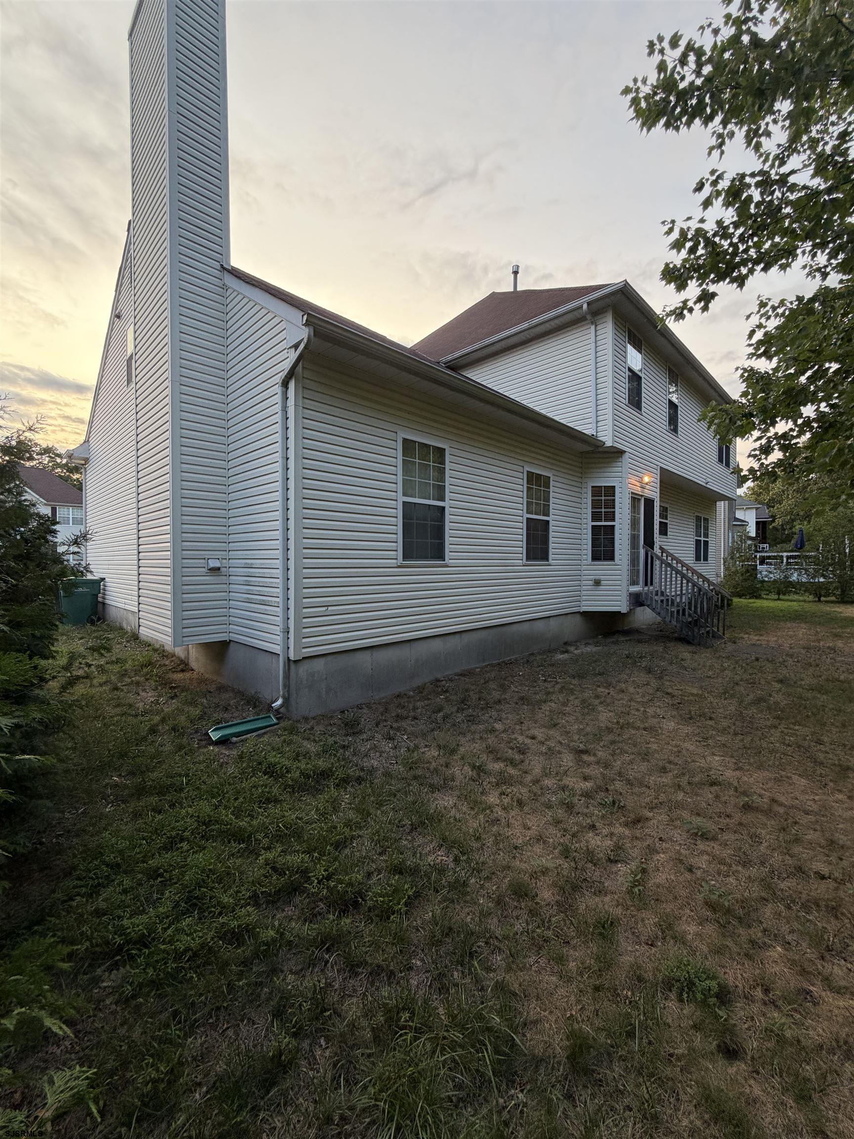 18 Chancellor Park Dr