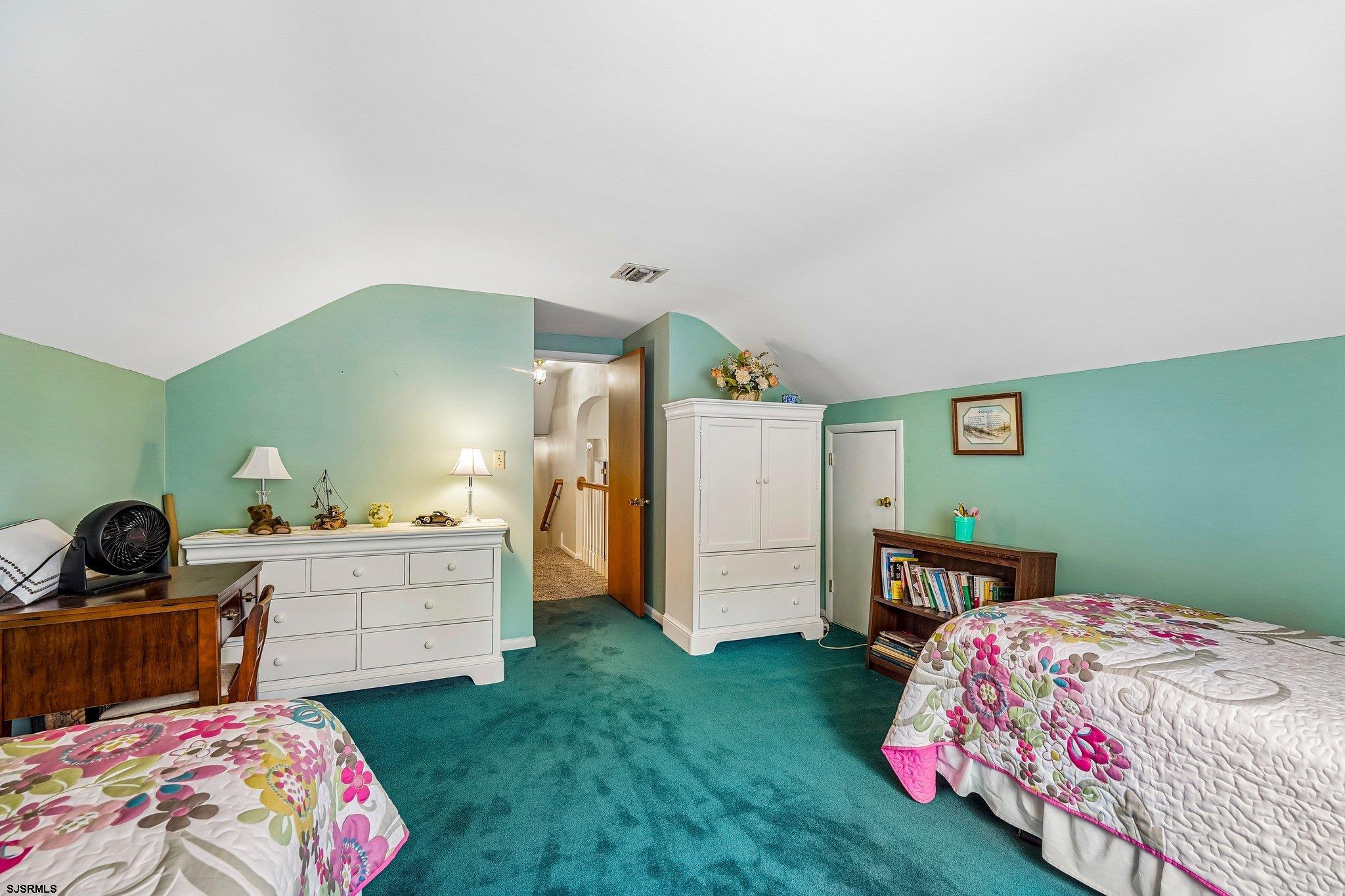 12 Vickers Avenue