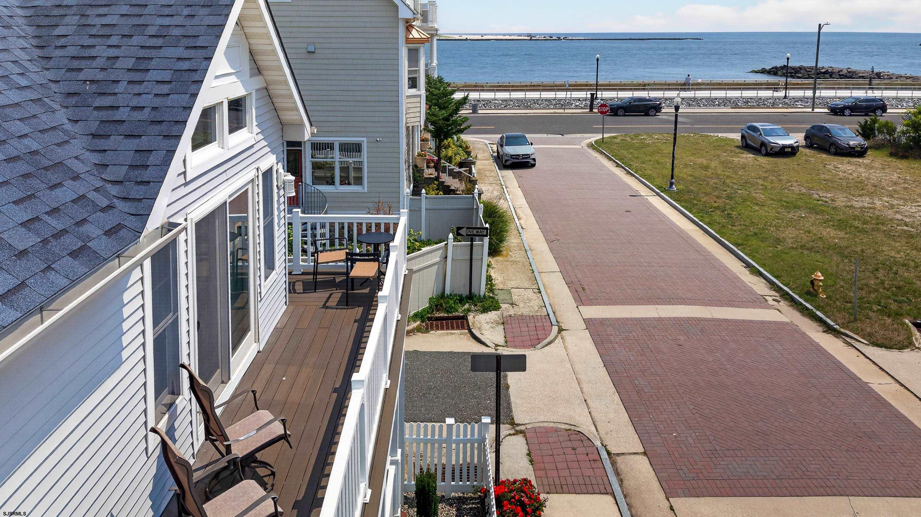 105 Sunrise Avenue