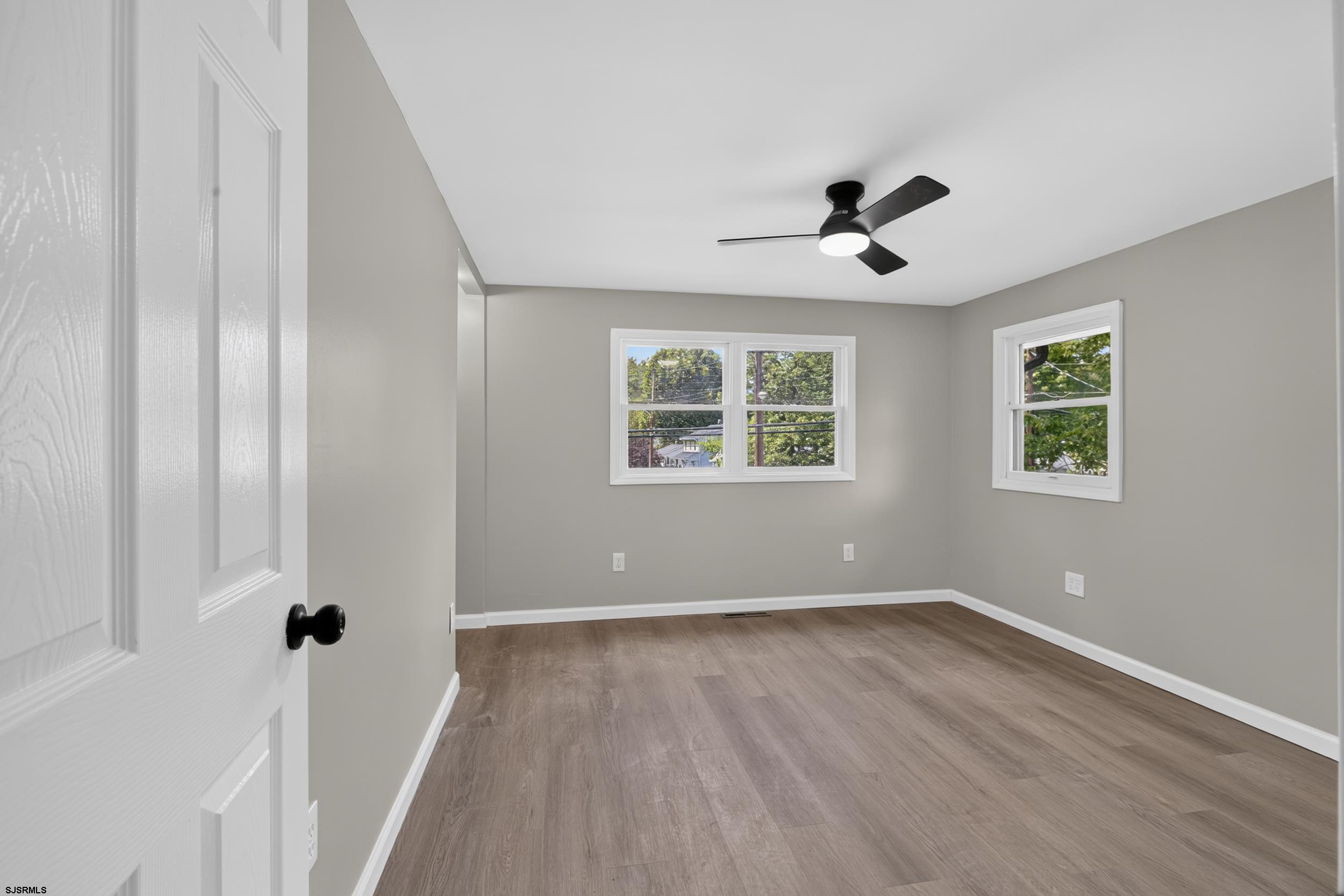 701 W Park Avenue
