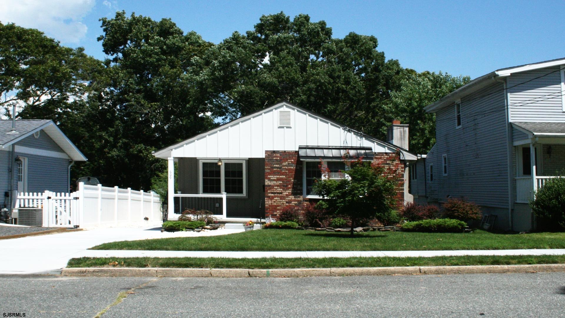 609 Pennsylvania Avenue - Picture 1