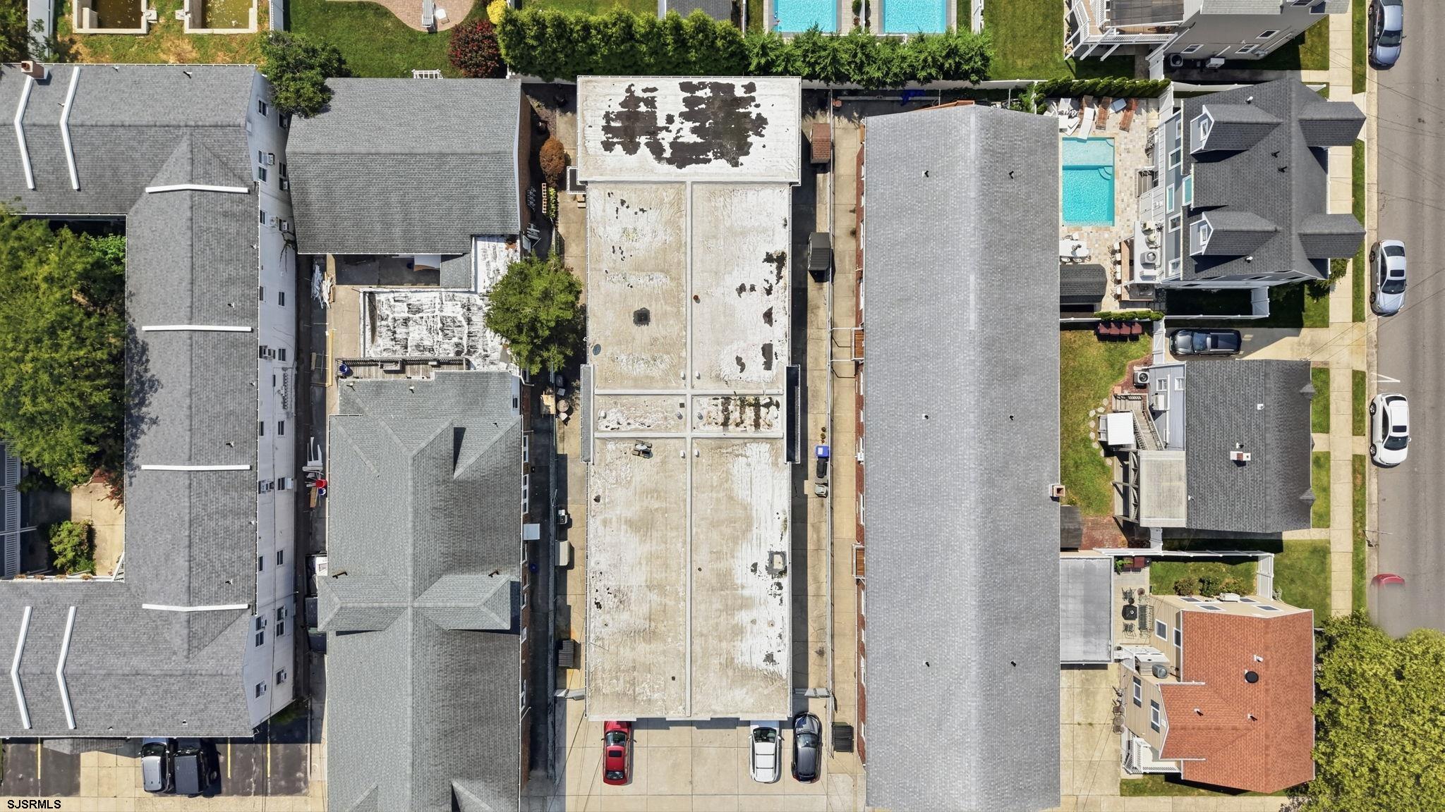 14 N Sacramento Avenue