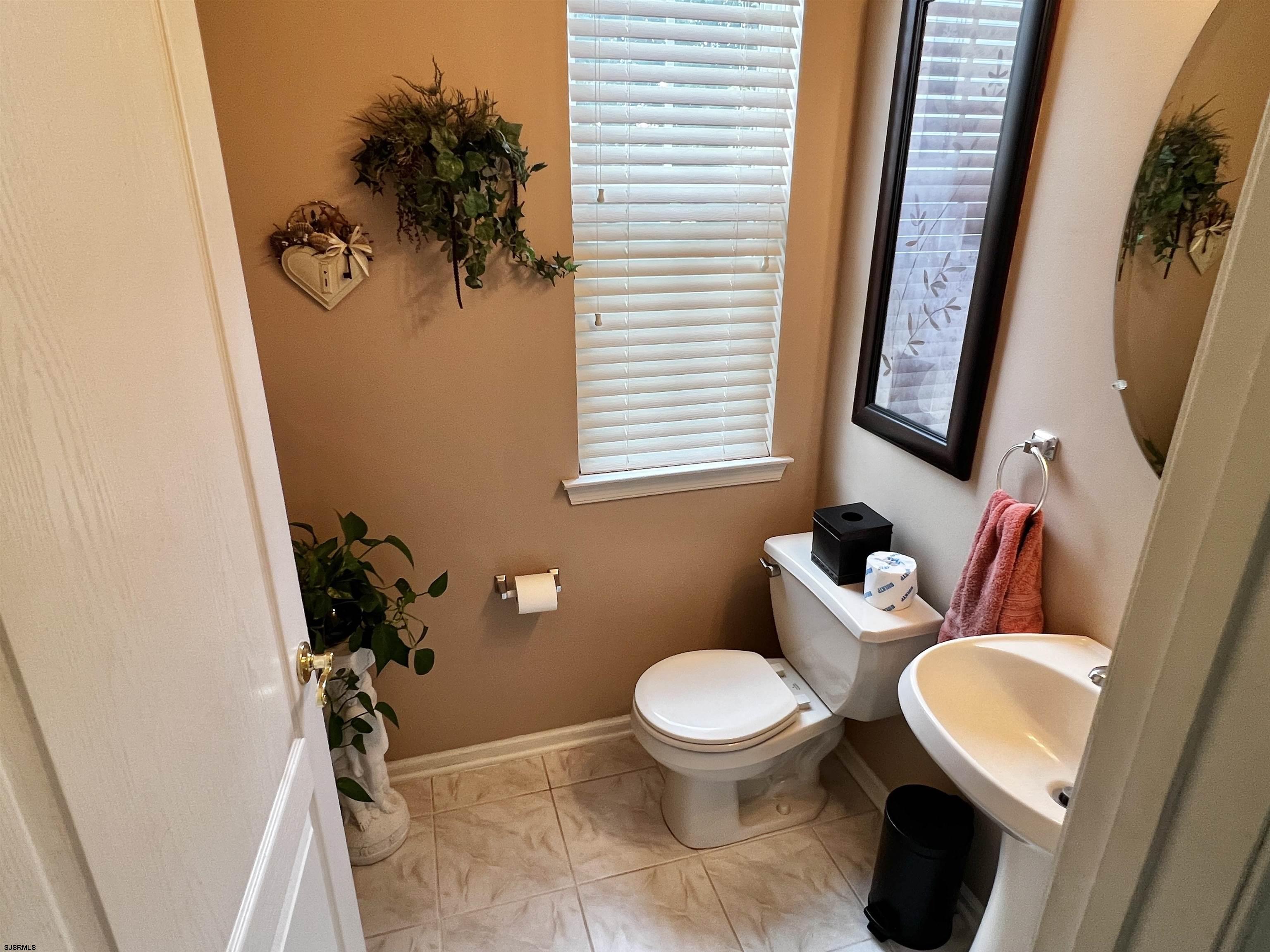 9 EQUESTRIAN Road