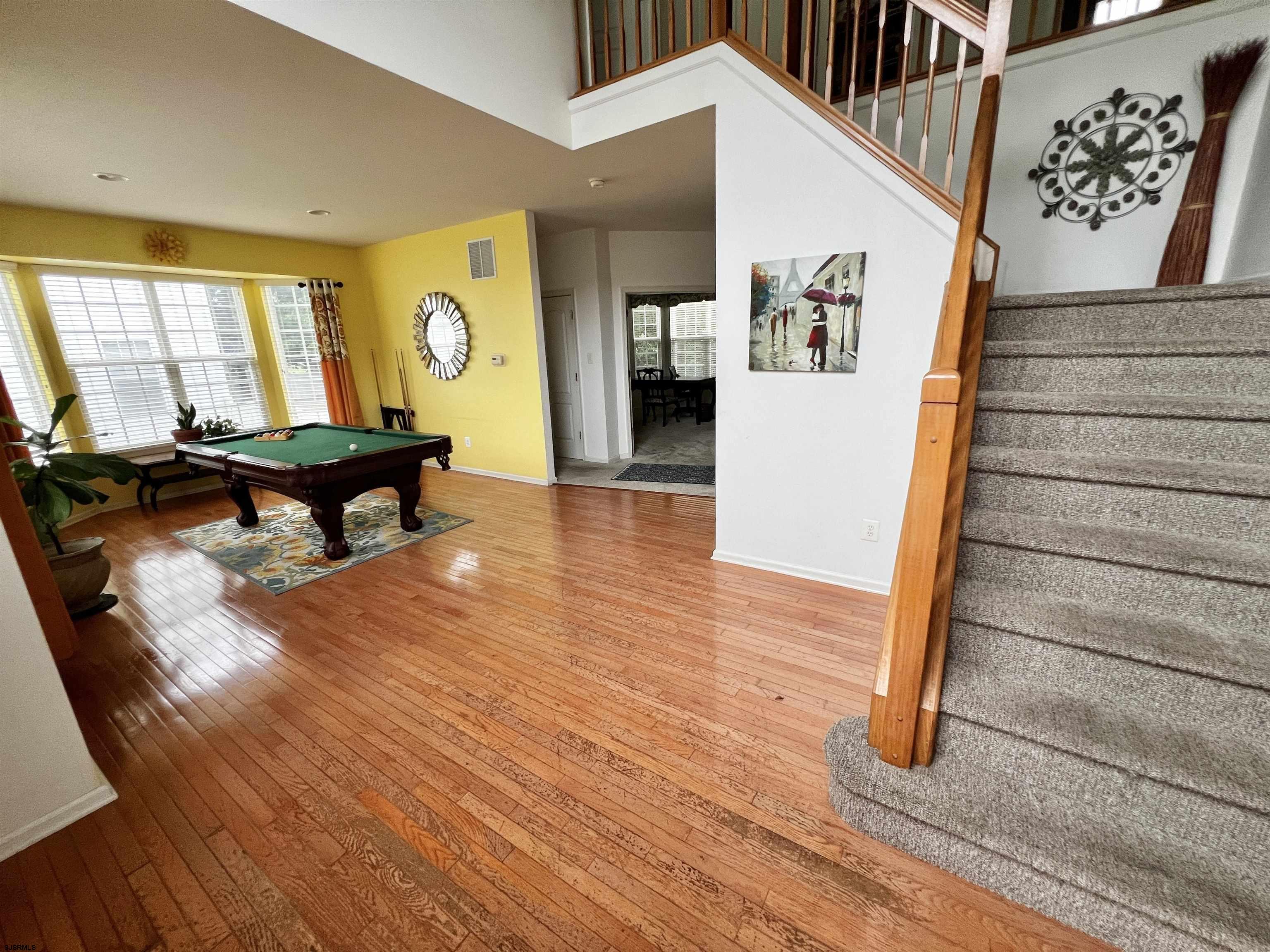 9 EQUESTRIAN Road