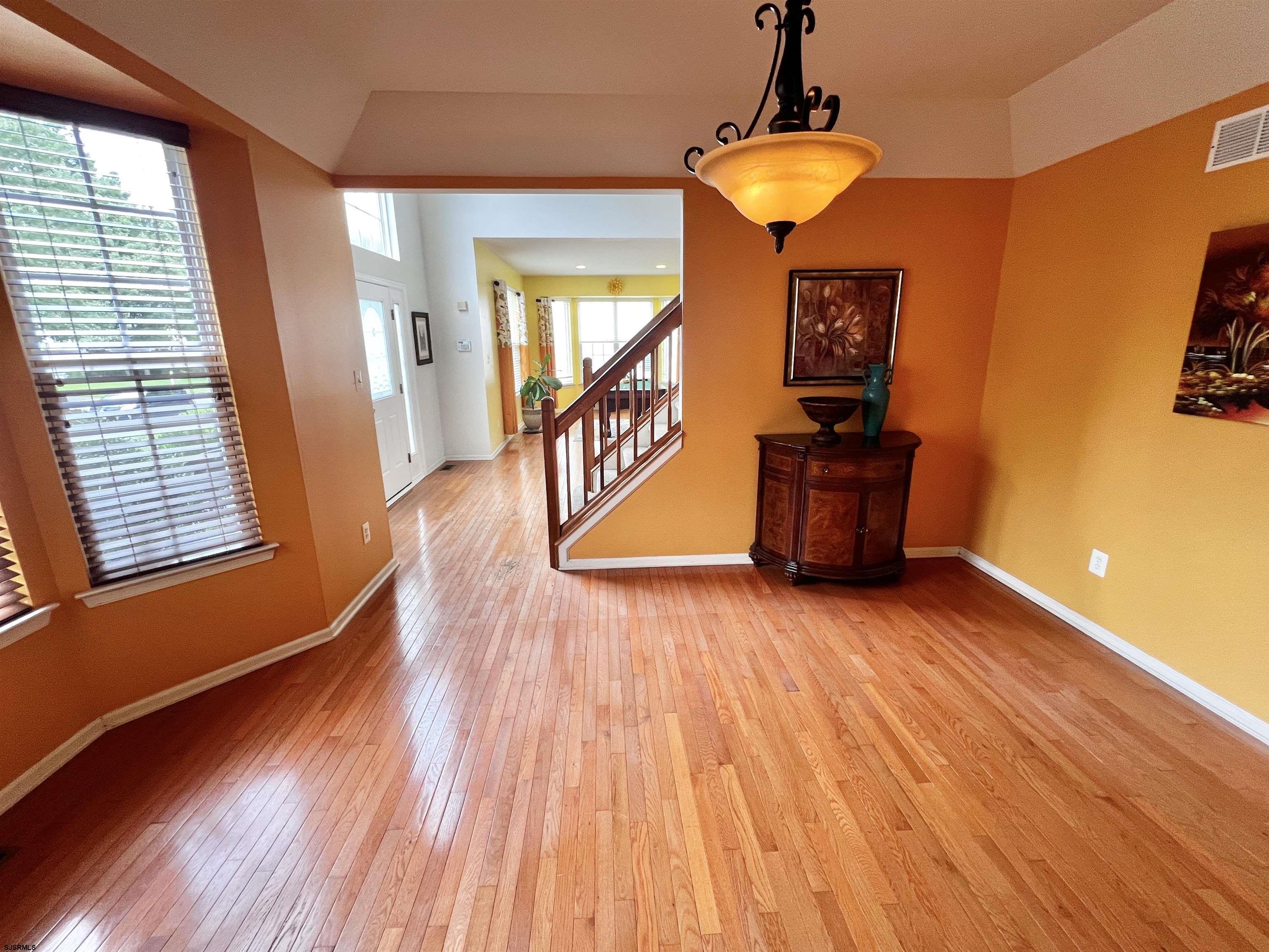 9 EQUESTRIAN Road