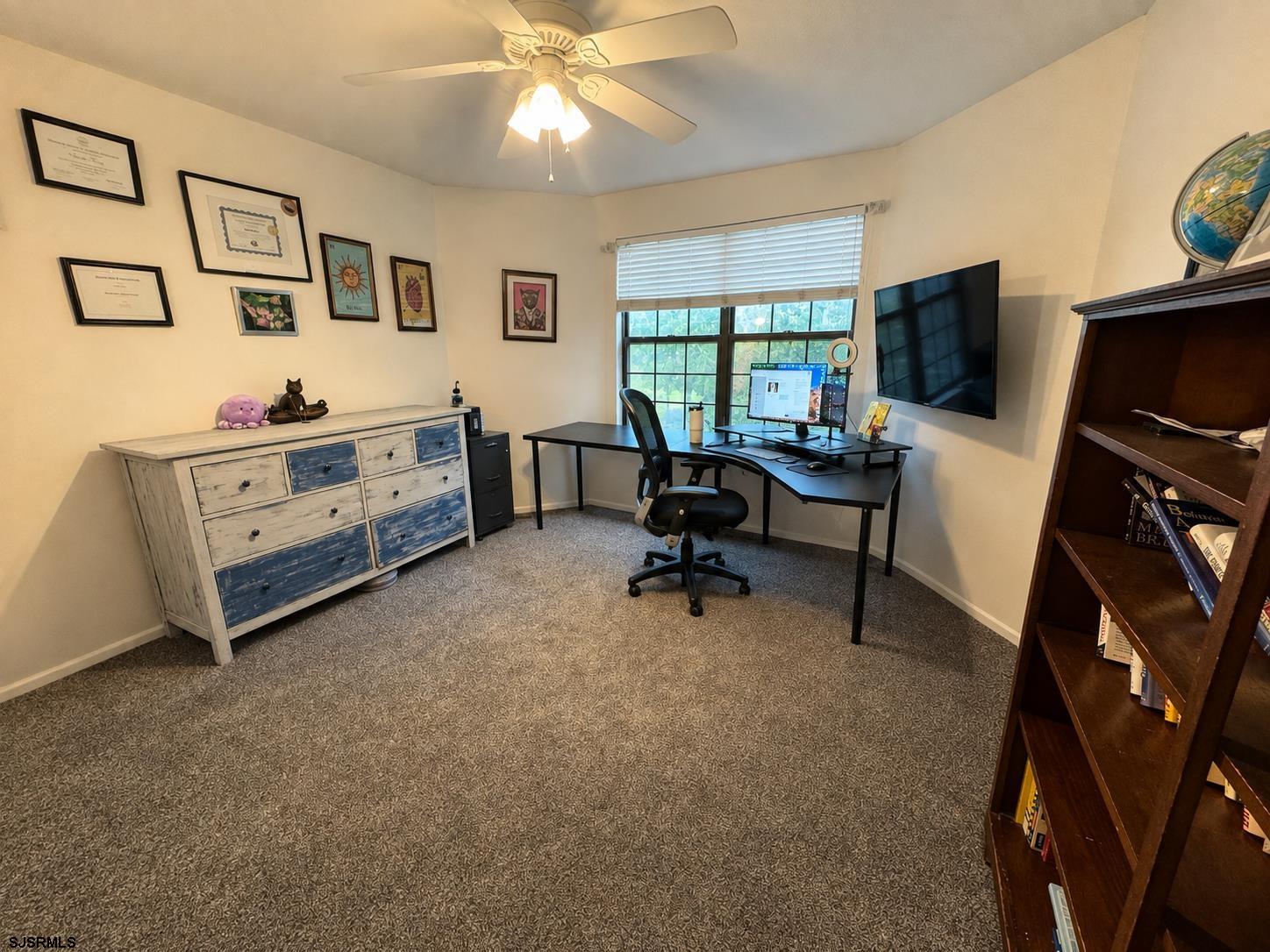 358 W Quail Dr