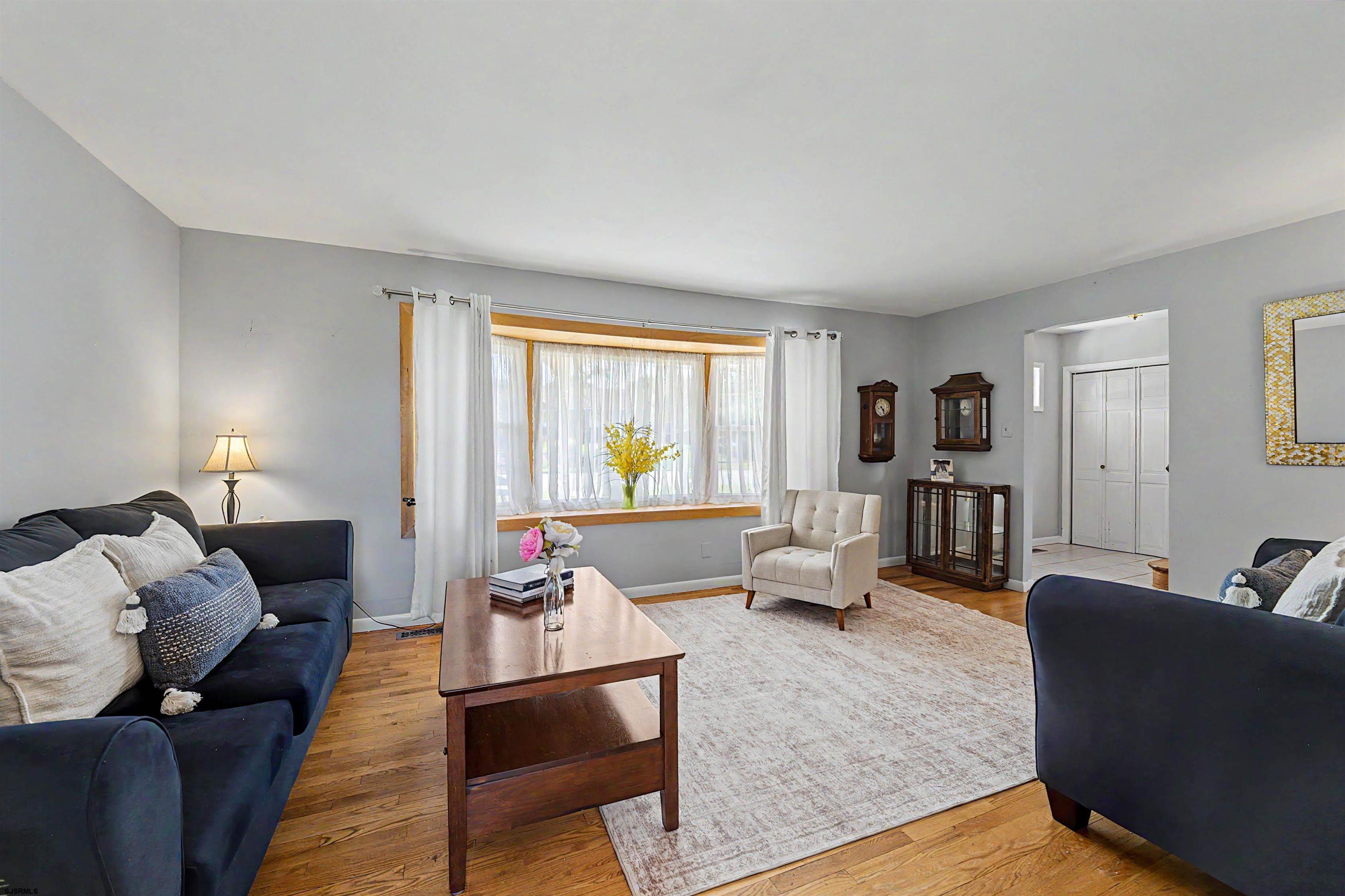 106 Cynwyd Dr