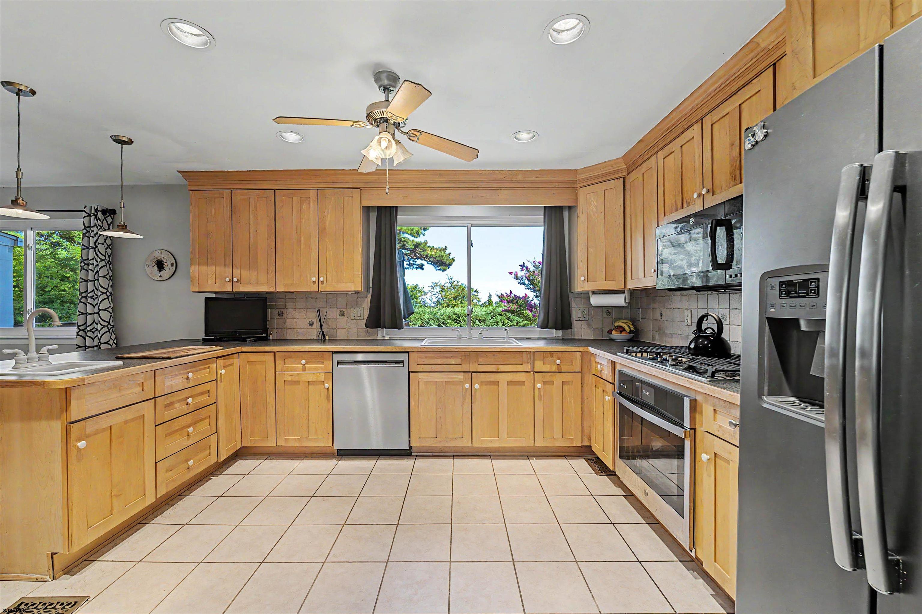 106 Cynwyd Dr
