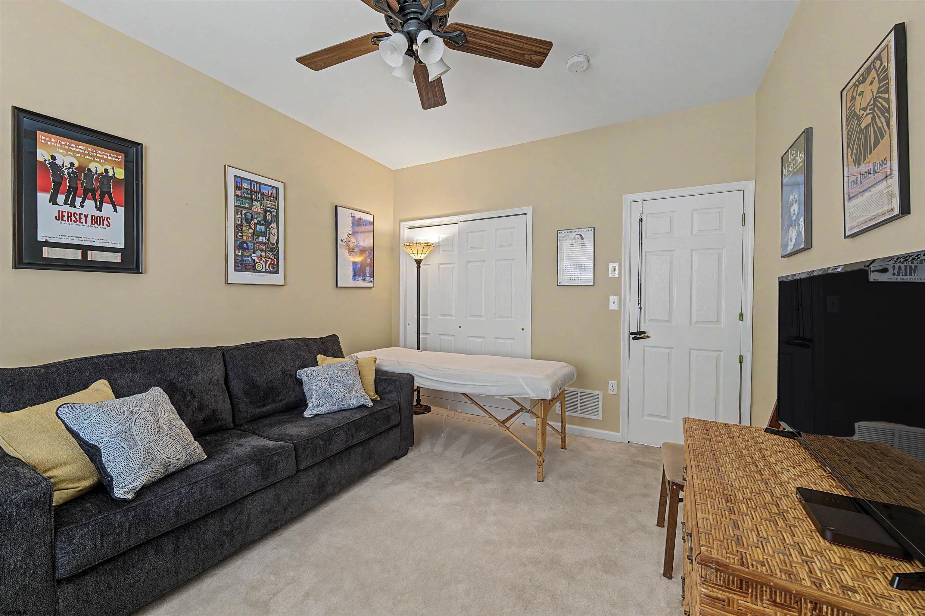 147 Brewster Dr