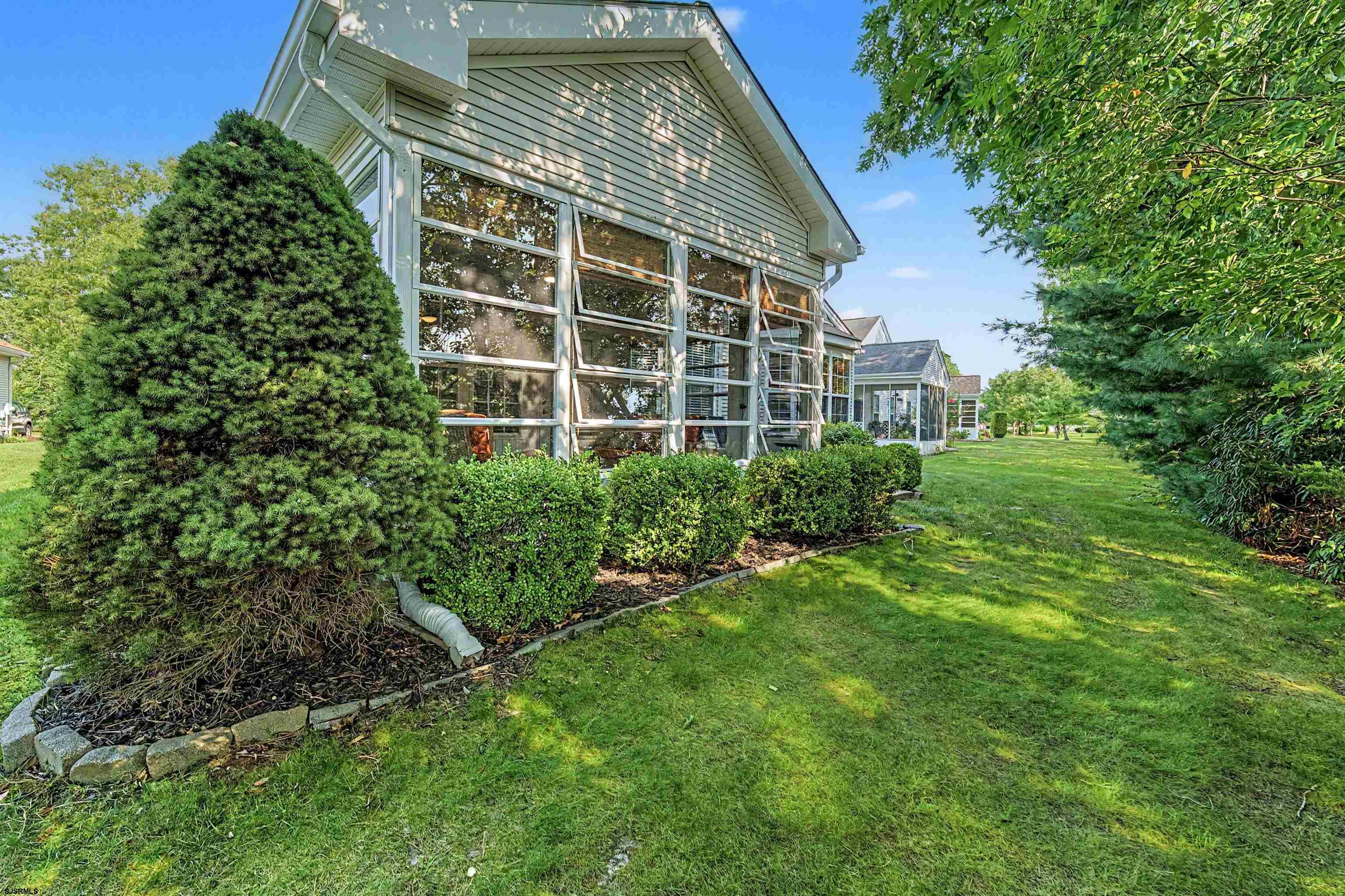 147 Brewster Dr
