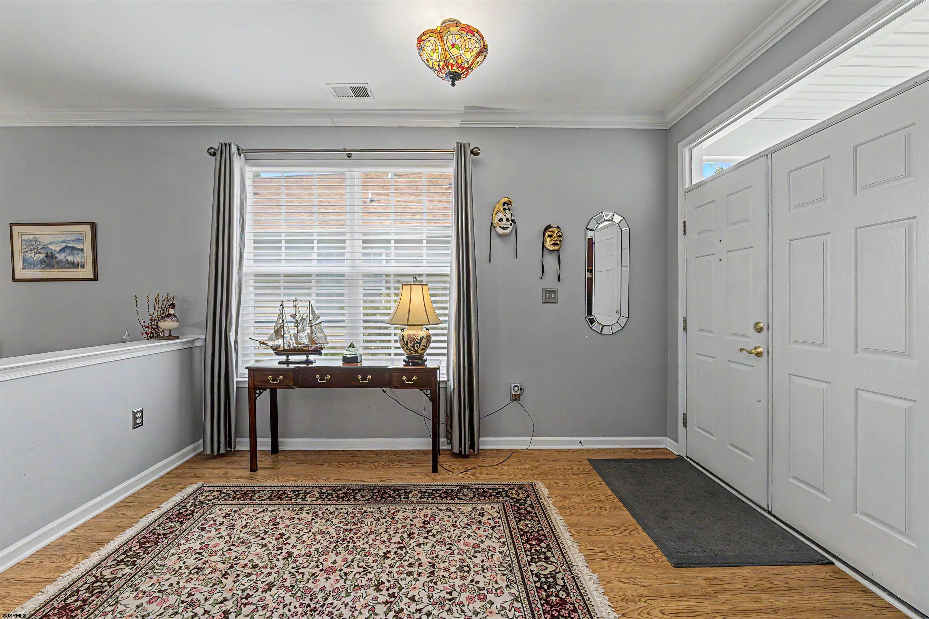 147 Brewster Dr