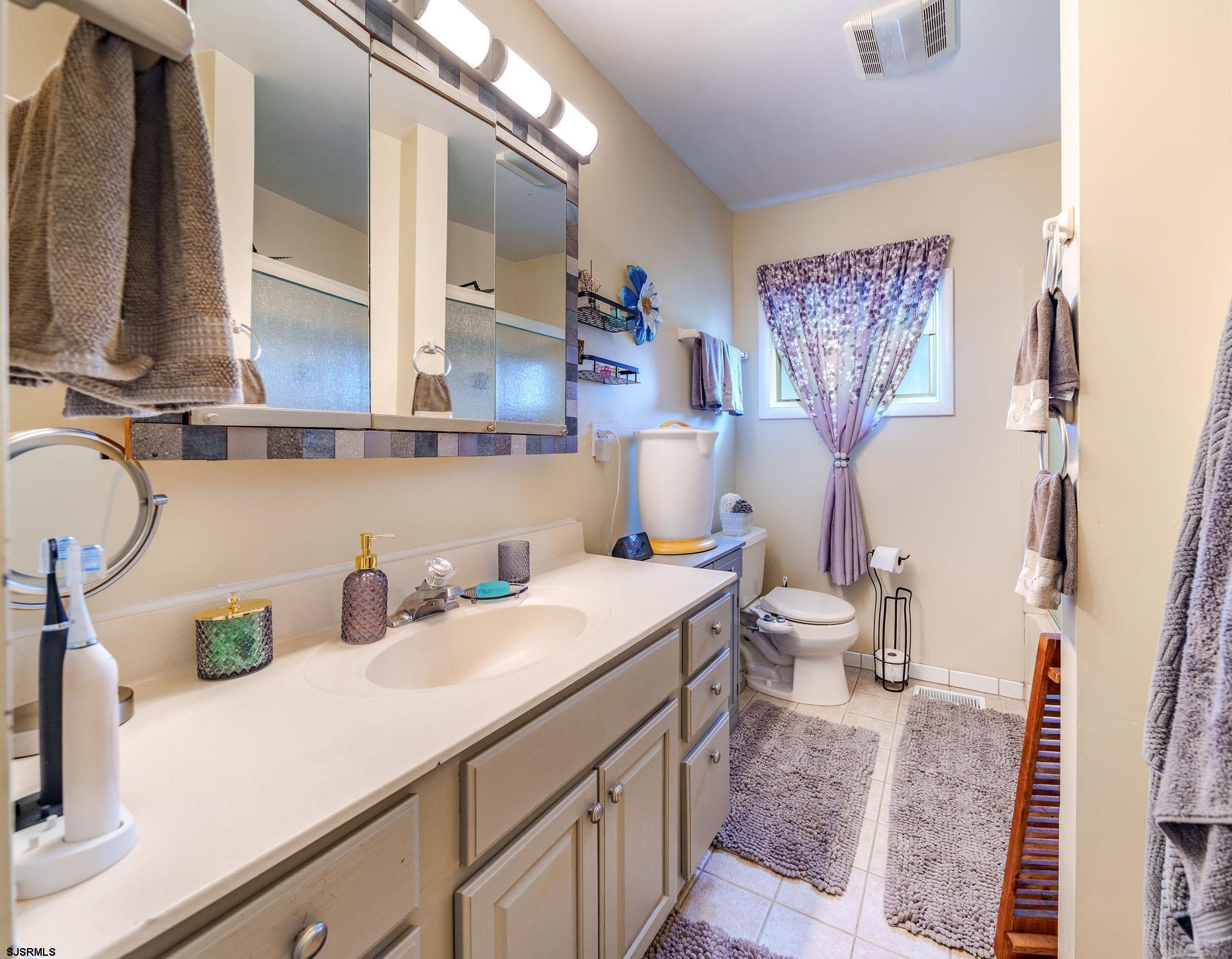 610763 | Photo 18