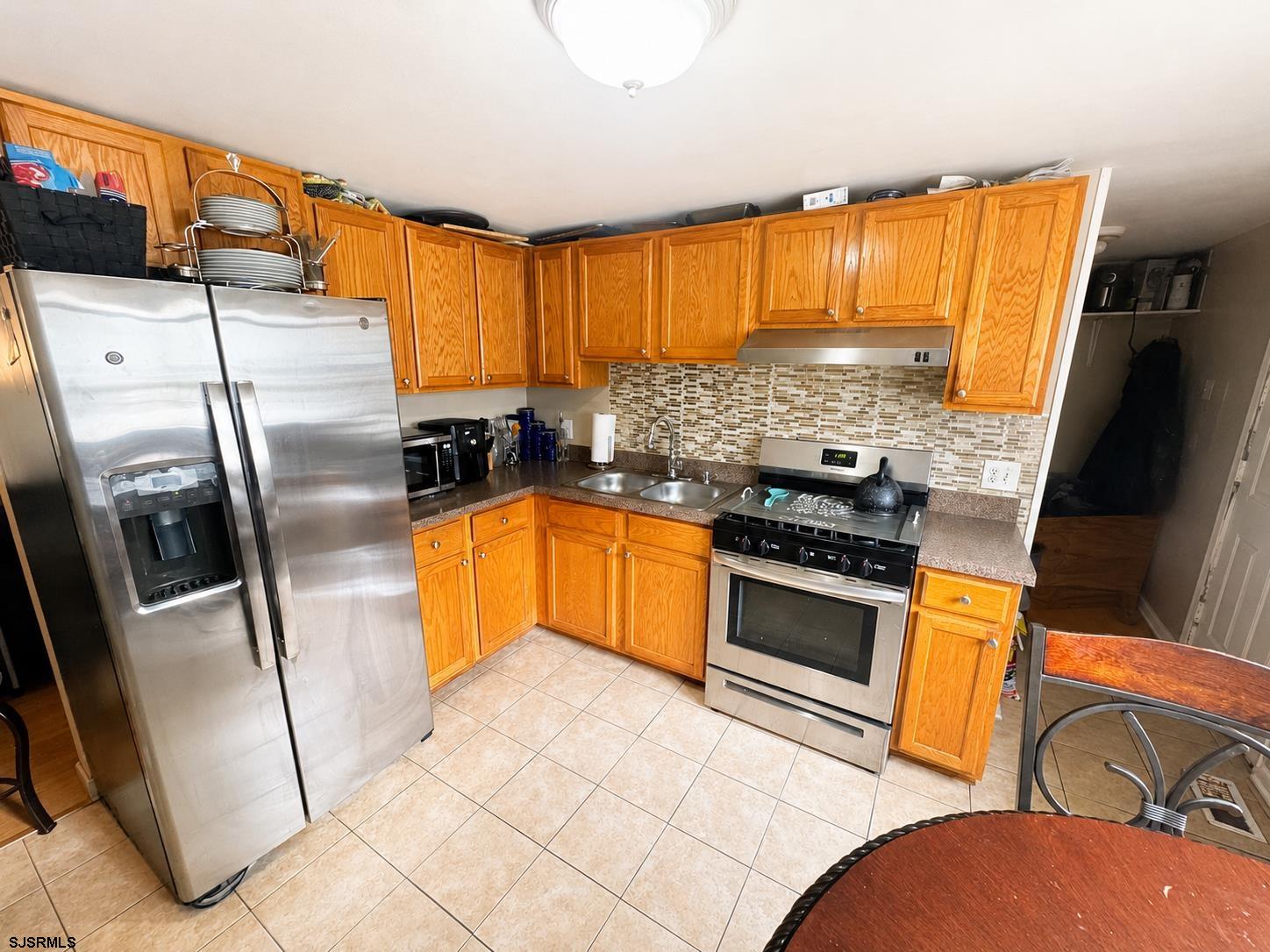 221 Meyner Ln