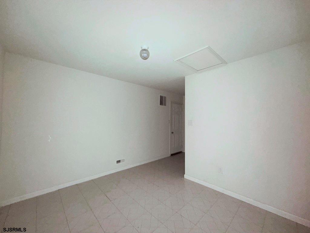 610792 | Photo 24