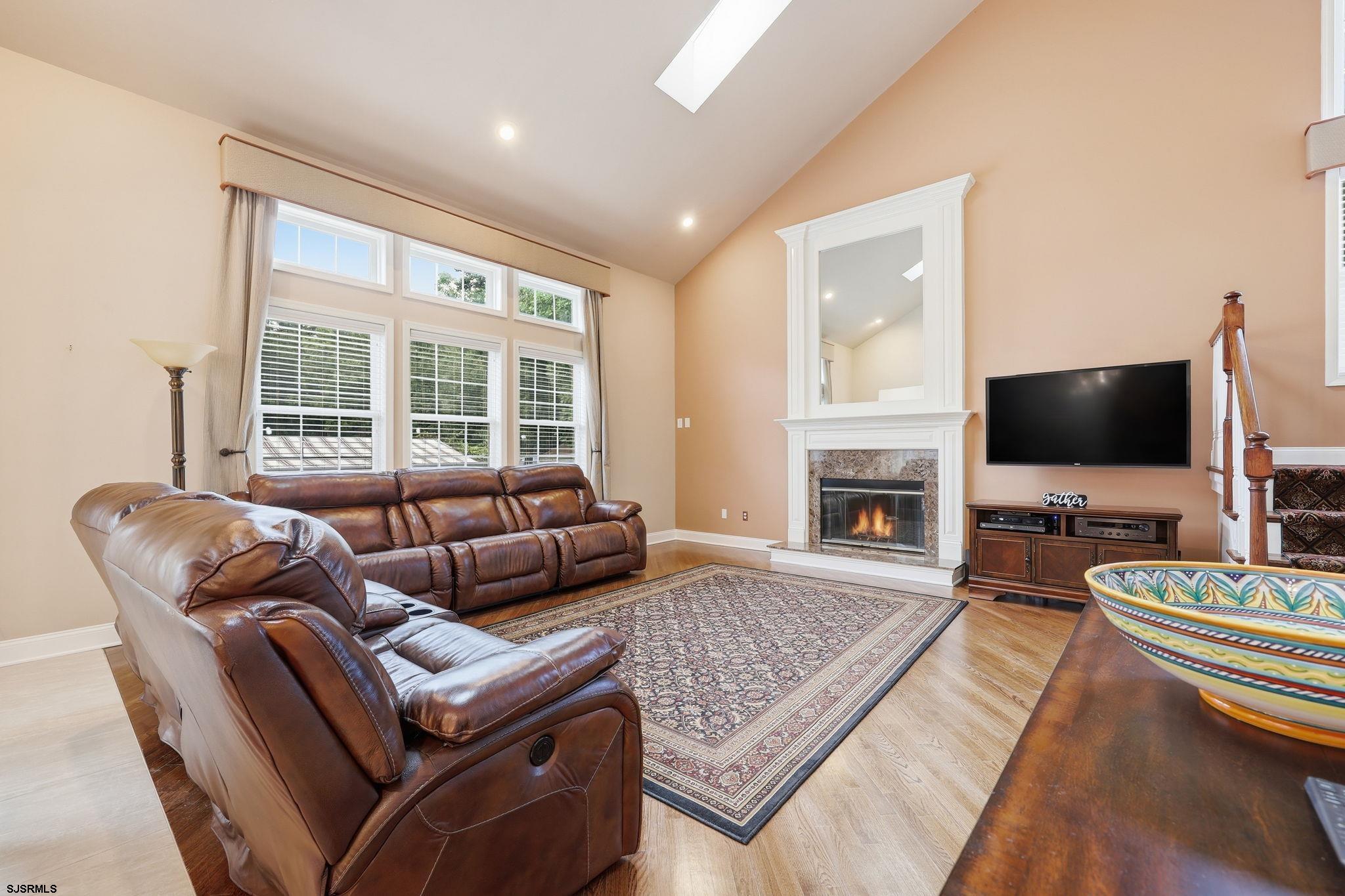 10 Marshall Drive