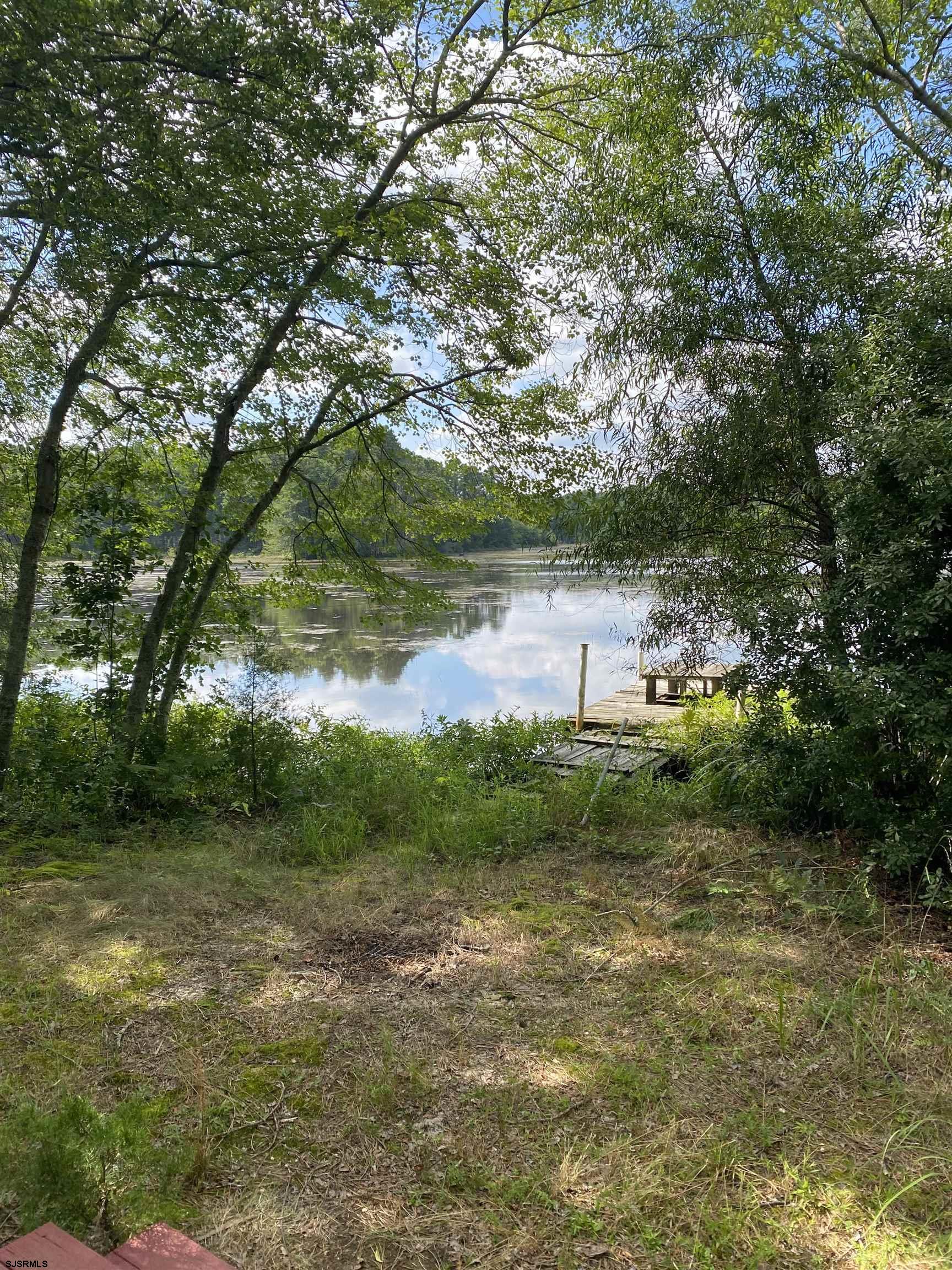 234 Riverside Dr