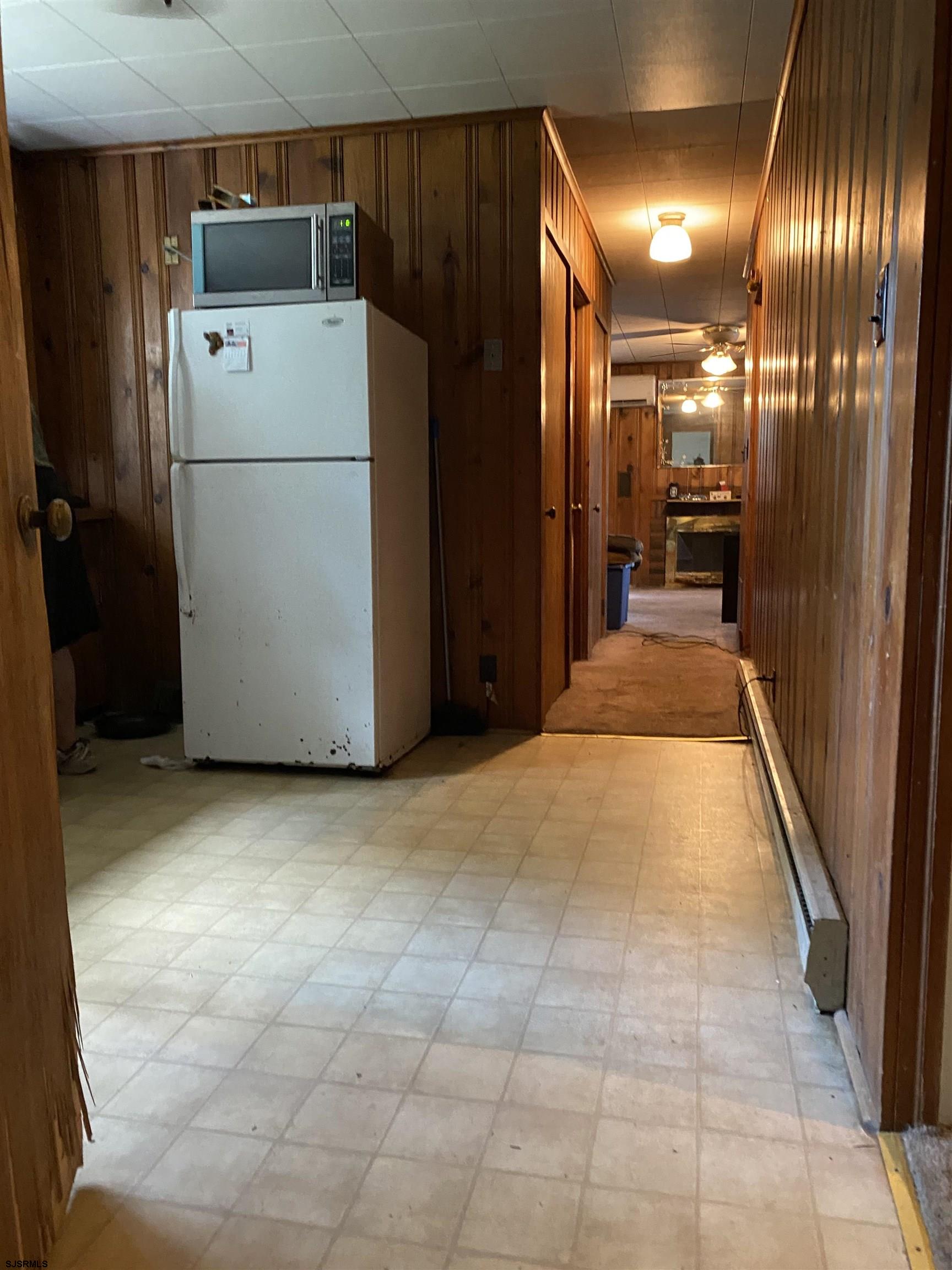 234 Riverside Dr