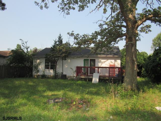 12 Renee Dr - Picture 2