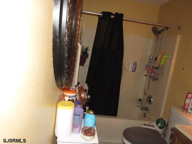 12 Renee Dr