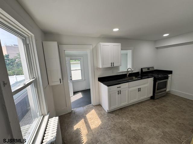324 N Indiana Avenue - Picture 2