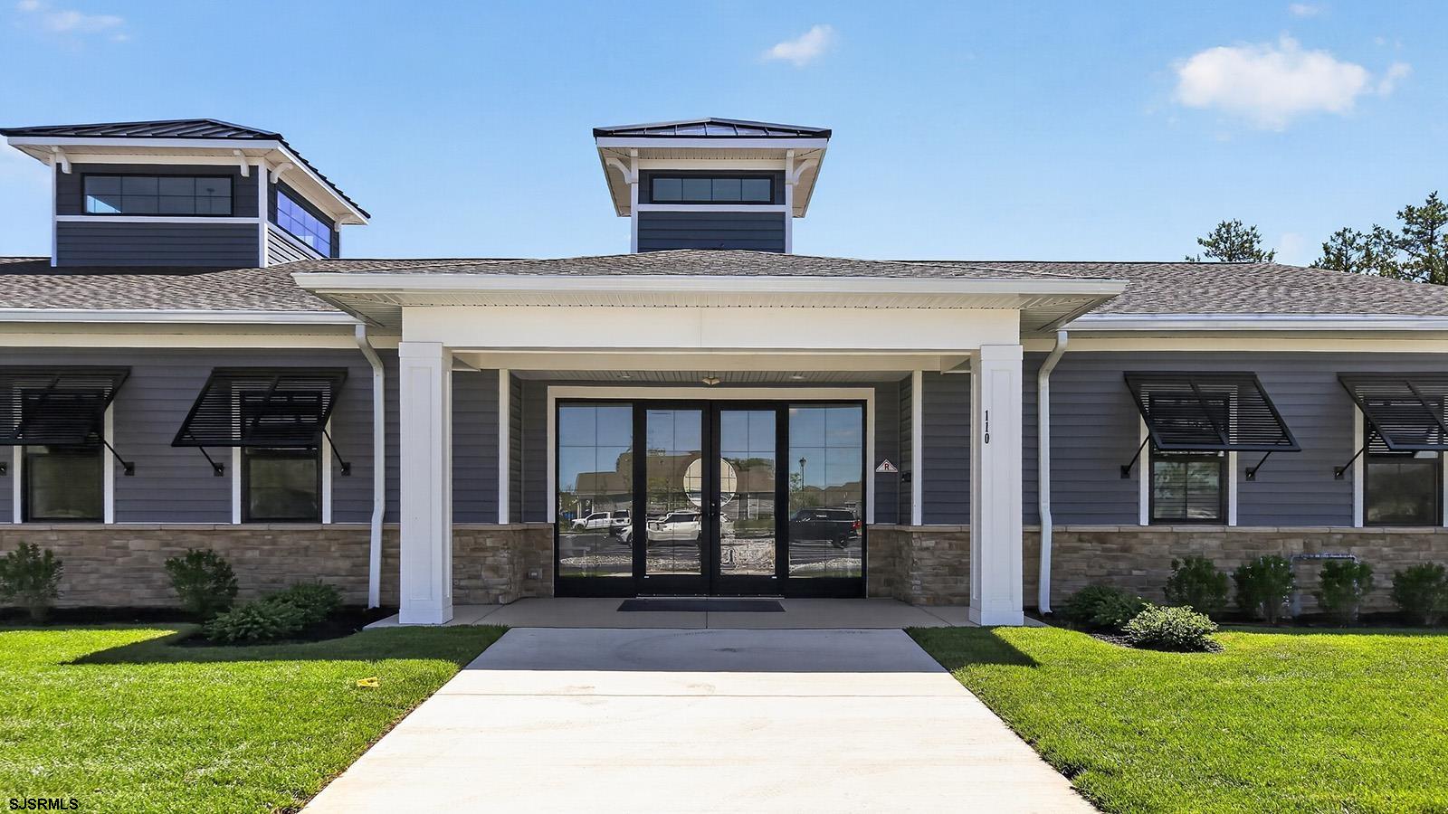 217 Huntington Dr