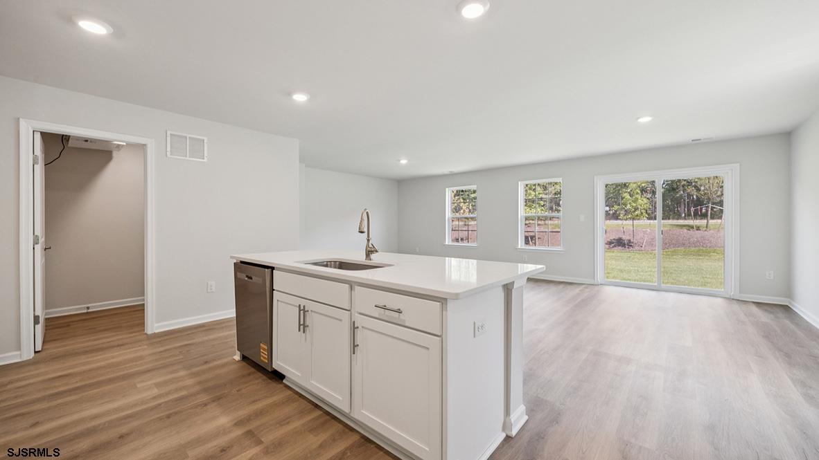 219 Huntington Dr